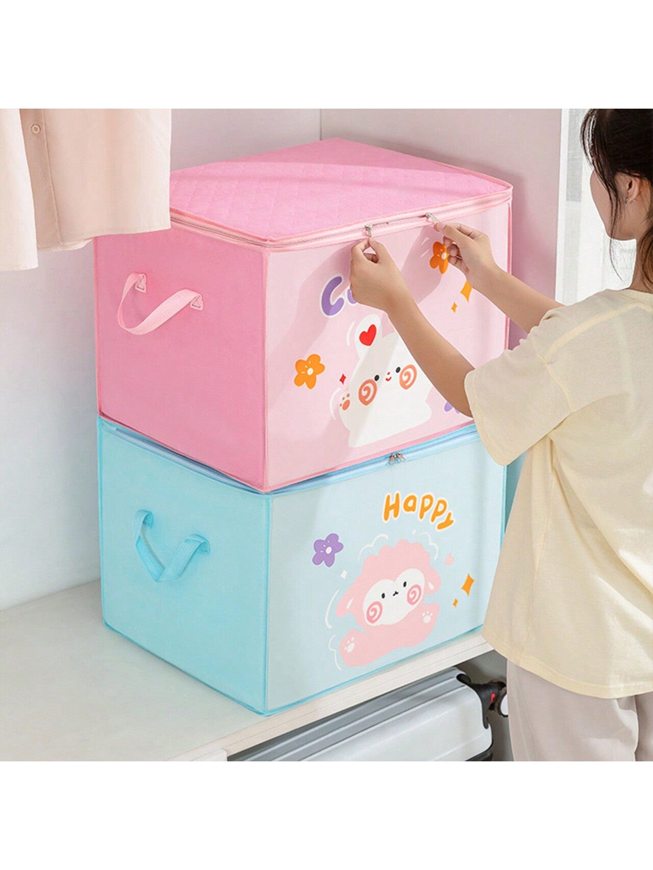 1pc Large Capacity Cartoon Storage Bag With Zipper Closure, Moisture-Proof Fabric Perfect For Storing Clothes And Quilts