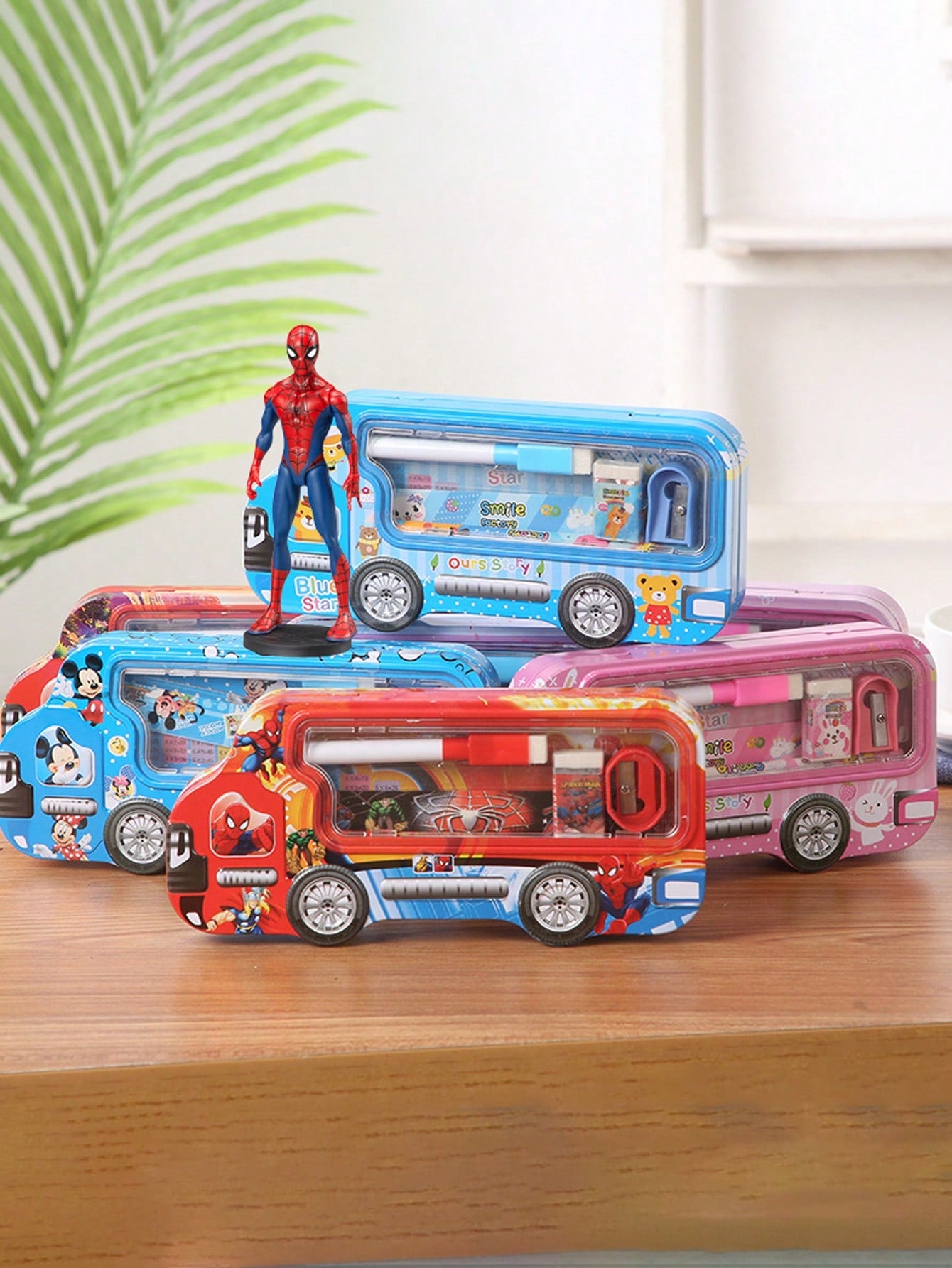 1pc Cute Cartoon Car Shaped Pencil Case Set, 6pcs Stationery Storage Box - Lovely Stationery Gift Box, Prize