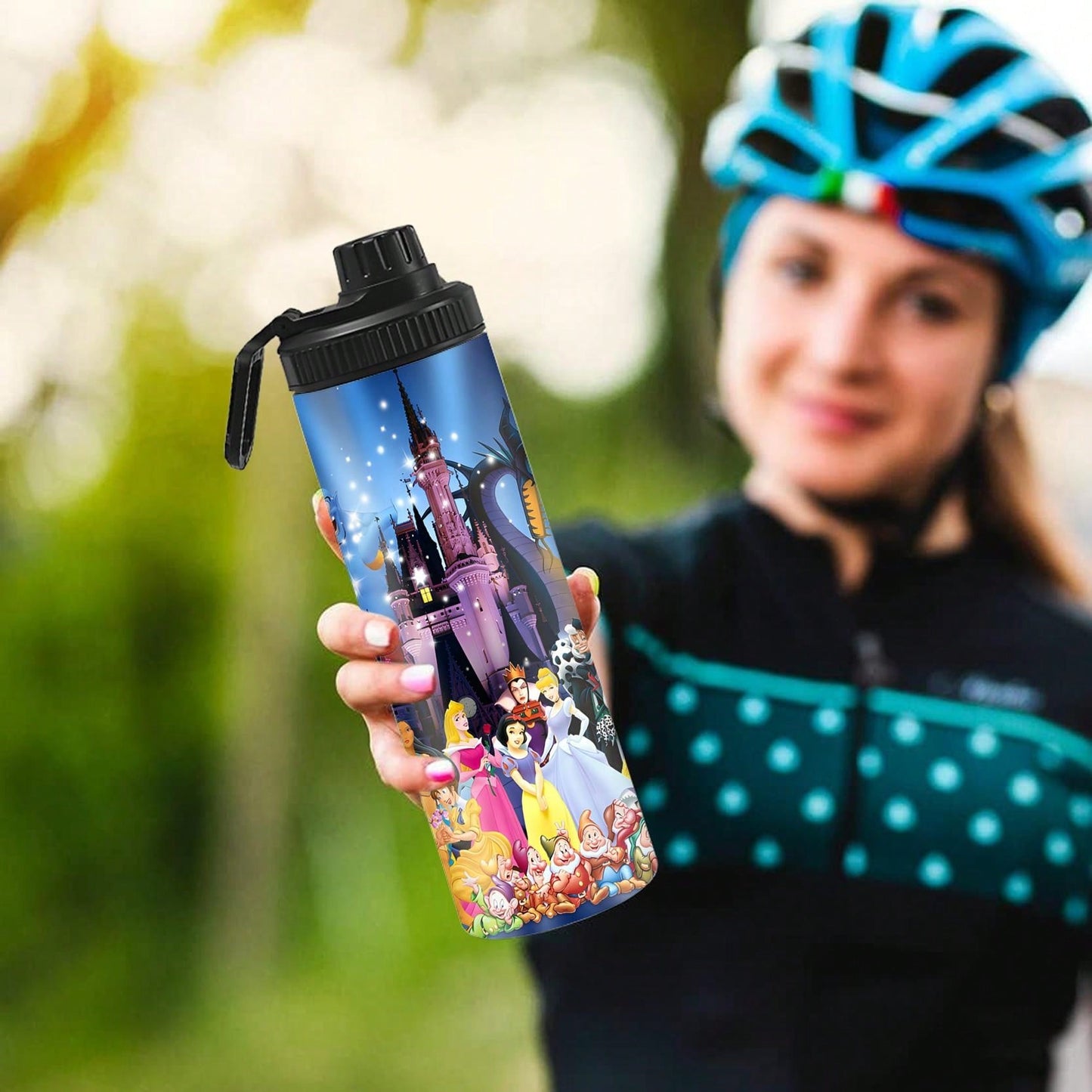 1pc 20oz Personalized Cartoon Outdoor Sports Water Bottle, Printed With Castle Pattern, Double-Layer Stainless Steel, Durable, Leak-Proof, Insulated And Suitable For Outdoor Activities Such As Cycling, Hiking, Fitness And Hiking.