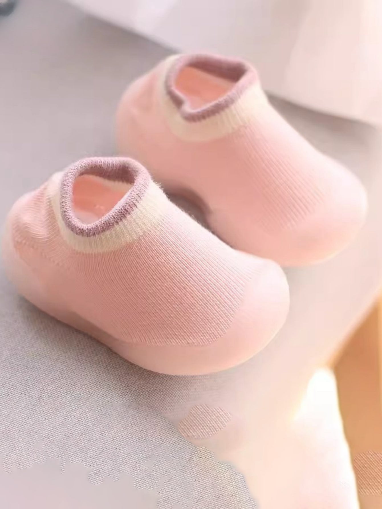 1pair Baby Walking Shoes With Socks, Soft Bottom, Anti-slip, Breathable, Spring And Summer, Unisex, Anti-odor, Indoor And Outdoor Floor Shoes And Socks