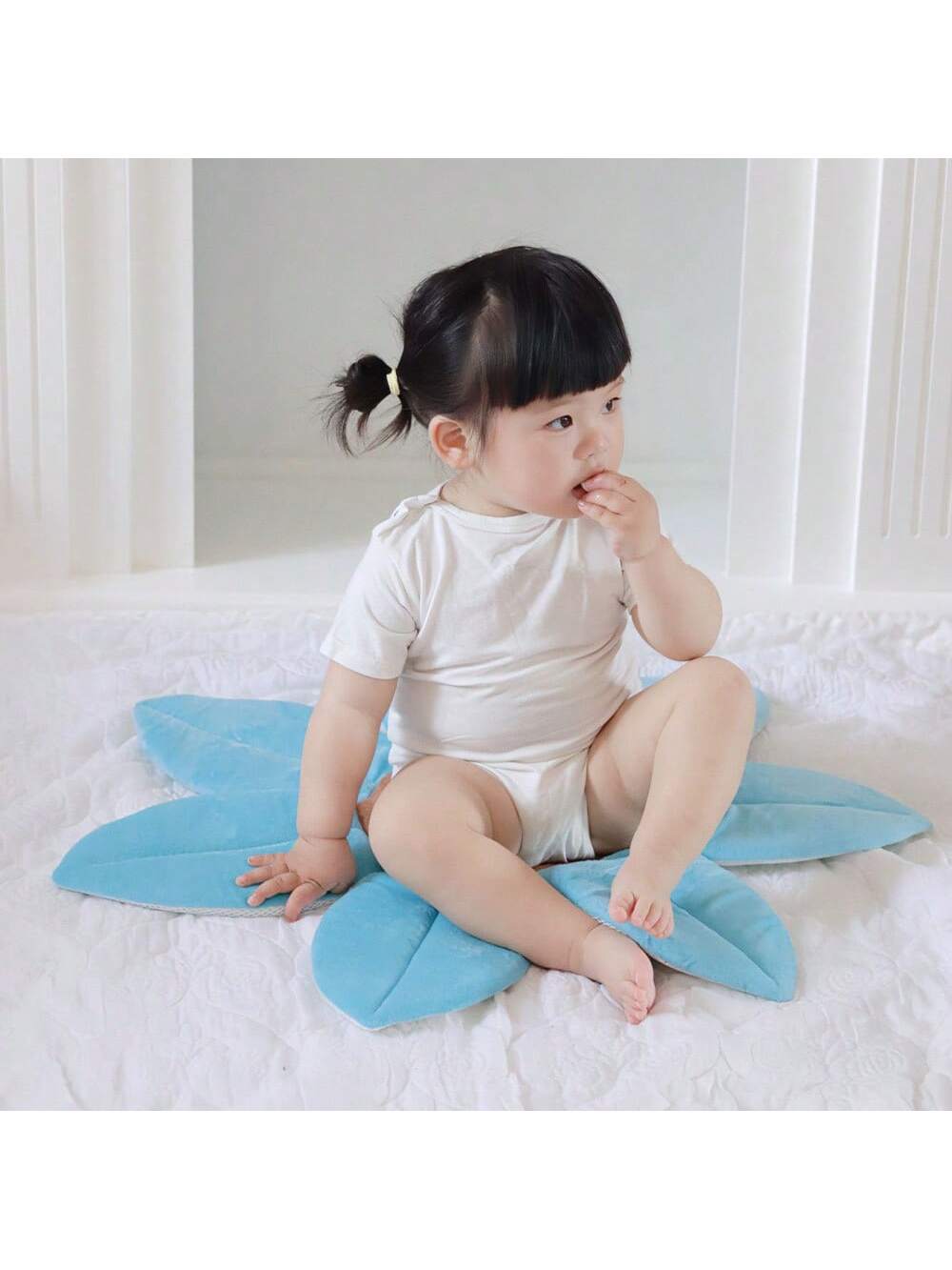 1pc Baby Bath Mat Can Lie Down Fold Newborn Creative Flower Bath Mat Baby Bath Lotus Safety Cushion Baby Bath Mat