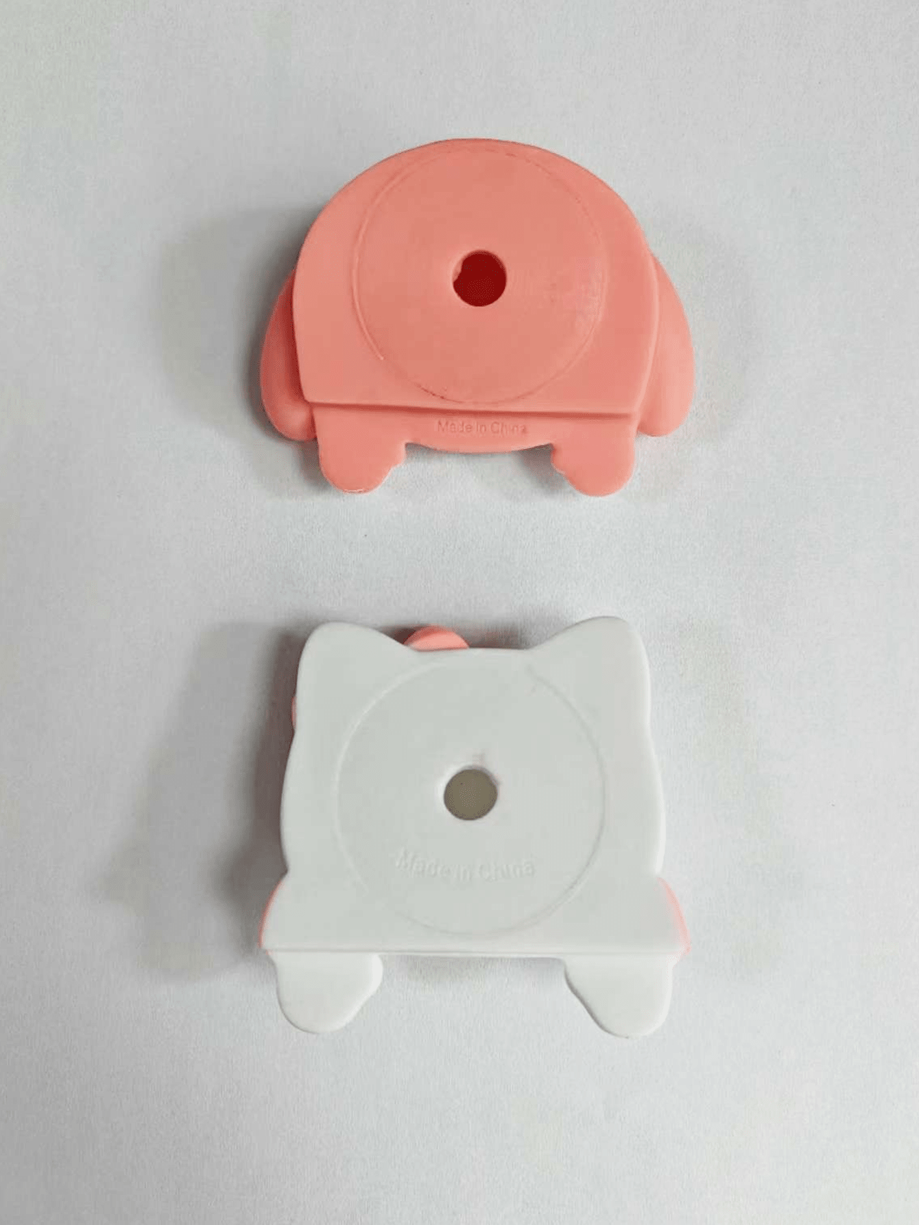 1Pc Hello Kitty My Melody Kitty Cat 3D Kawaii Room Decor Accessory Kit With Cute Beauty Wall Decals Socket Stickers And Plastic Material Perfect Gift (Some Parts May Be Random)