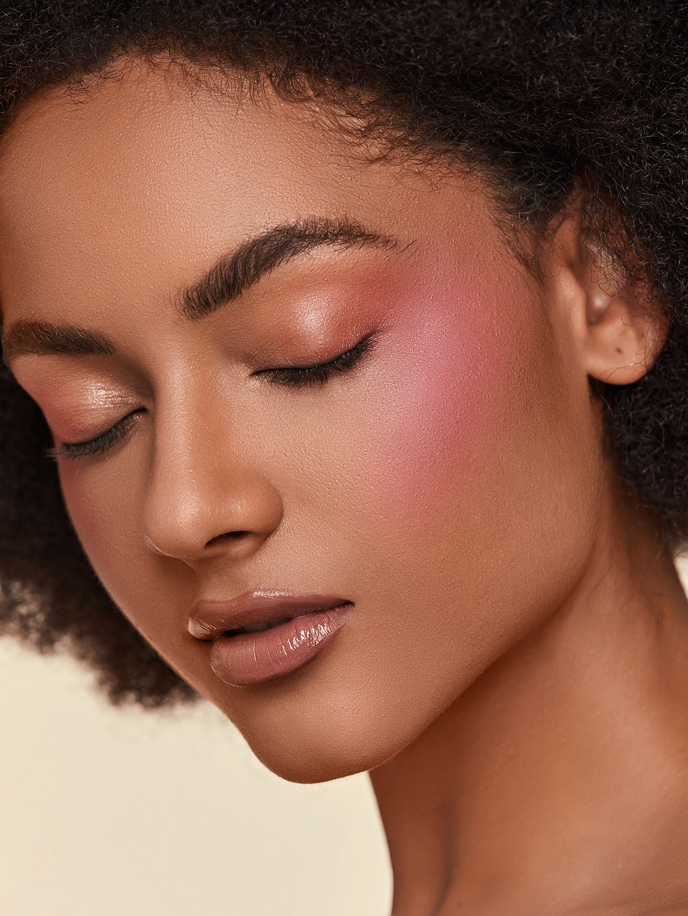 SHEGLAM Lightweight Matte Blush Insta Flame