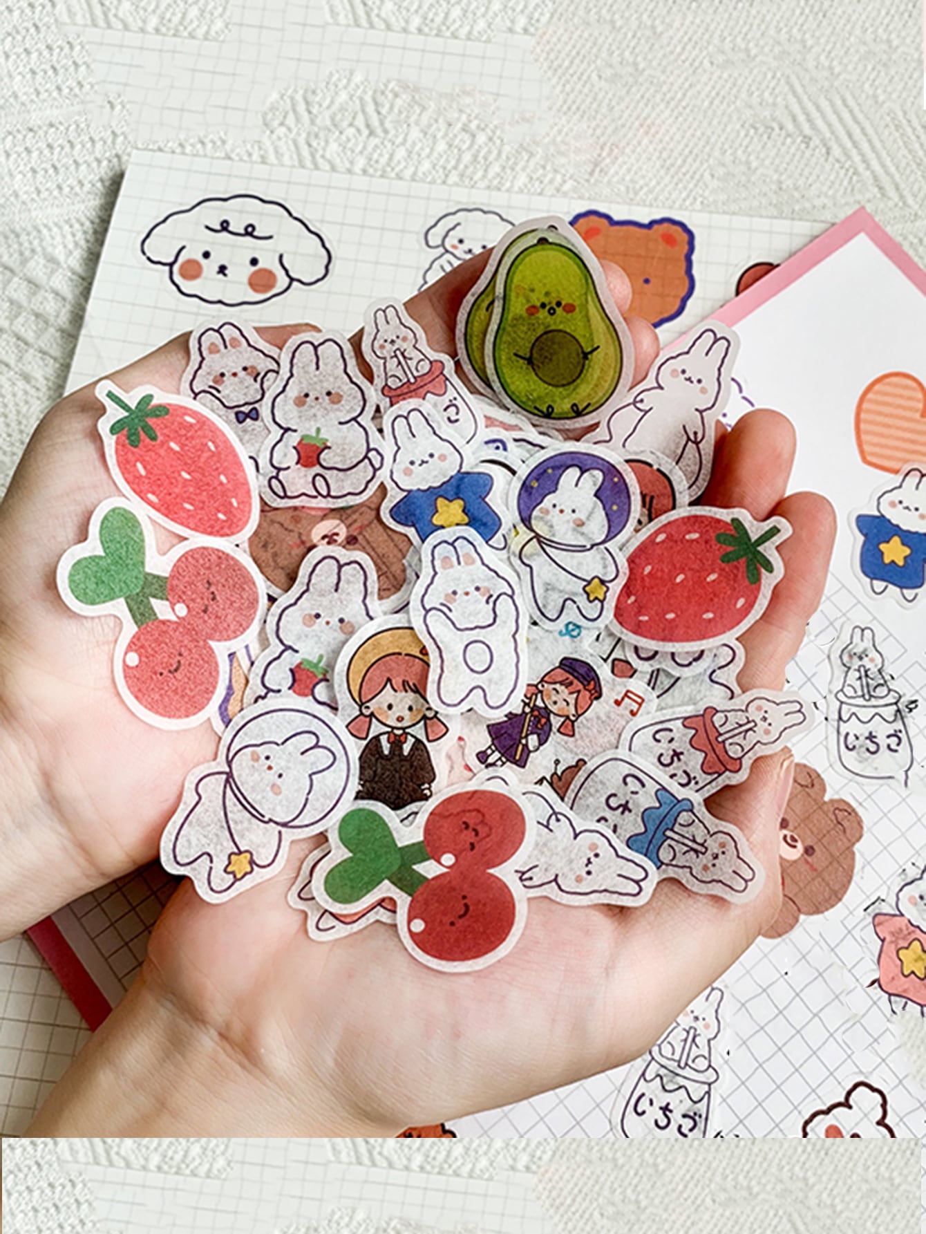 40pcs Cartoon Graphic Random Sticker