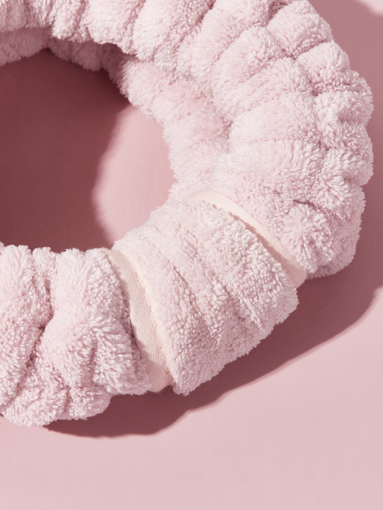 SHEIN BASIC LIVING Microfiber Spa Makeup Headband Coral Fleece