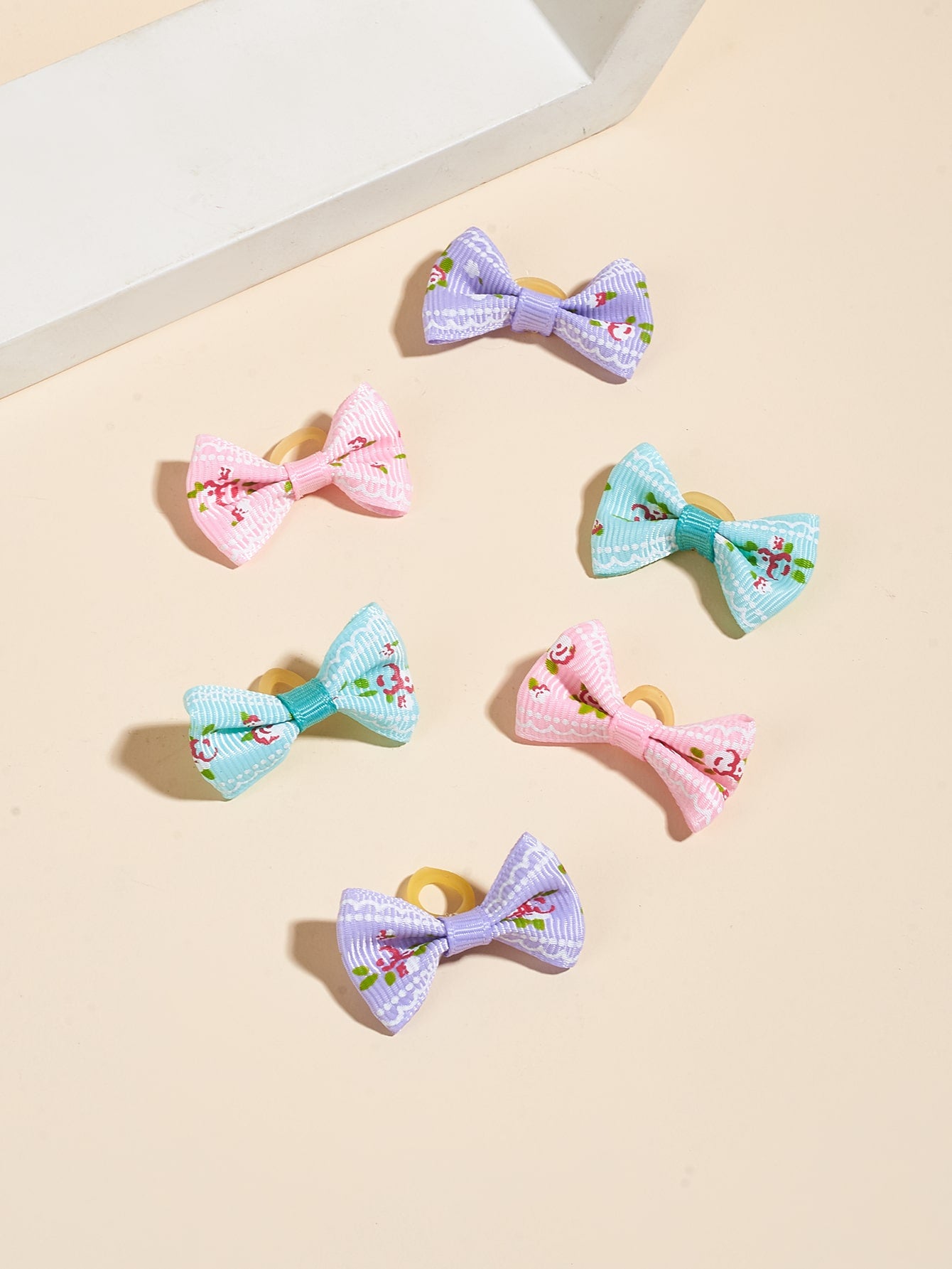 Bow Decor Dog Hair Tie