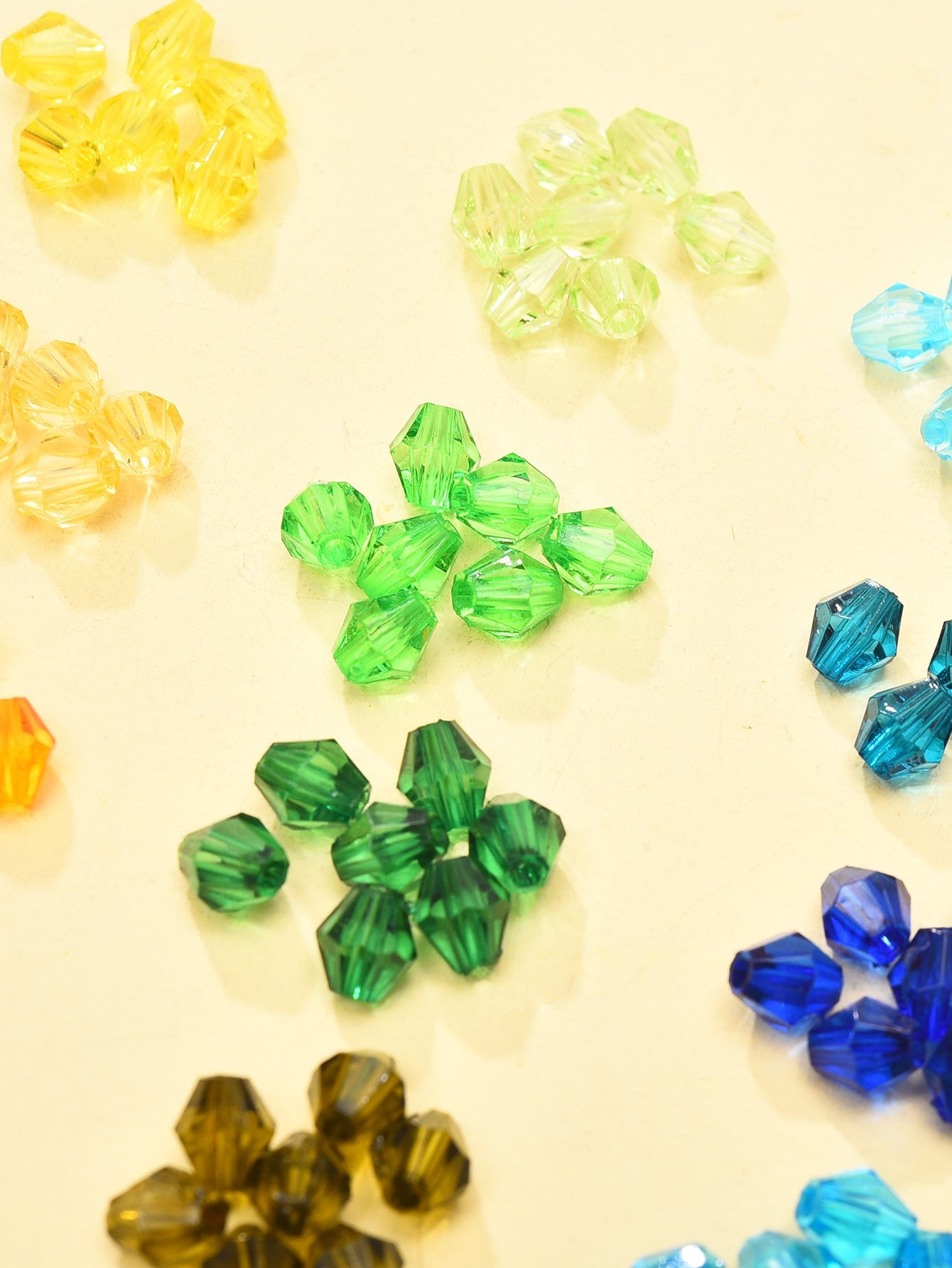 1box Colorful Bead