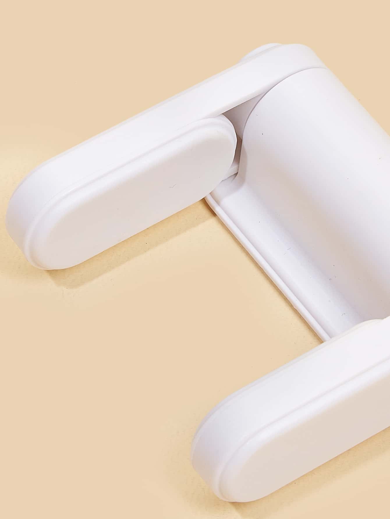 1pc Pet Door Safety Lock