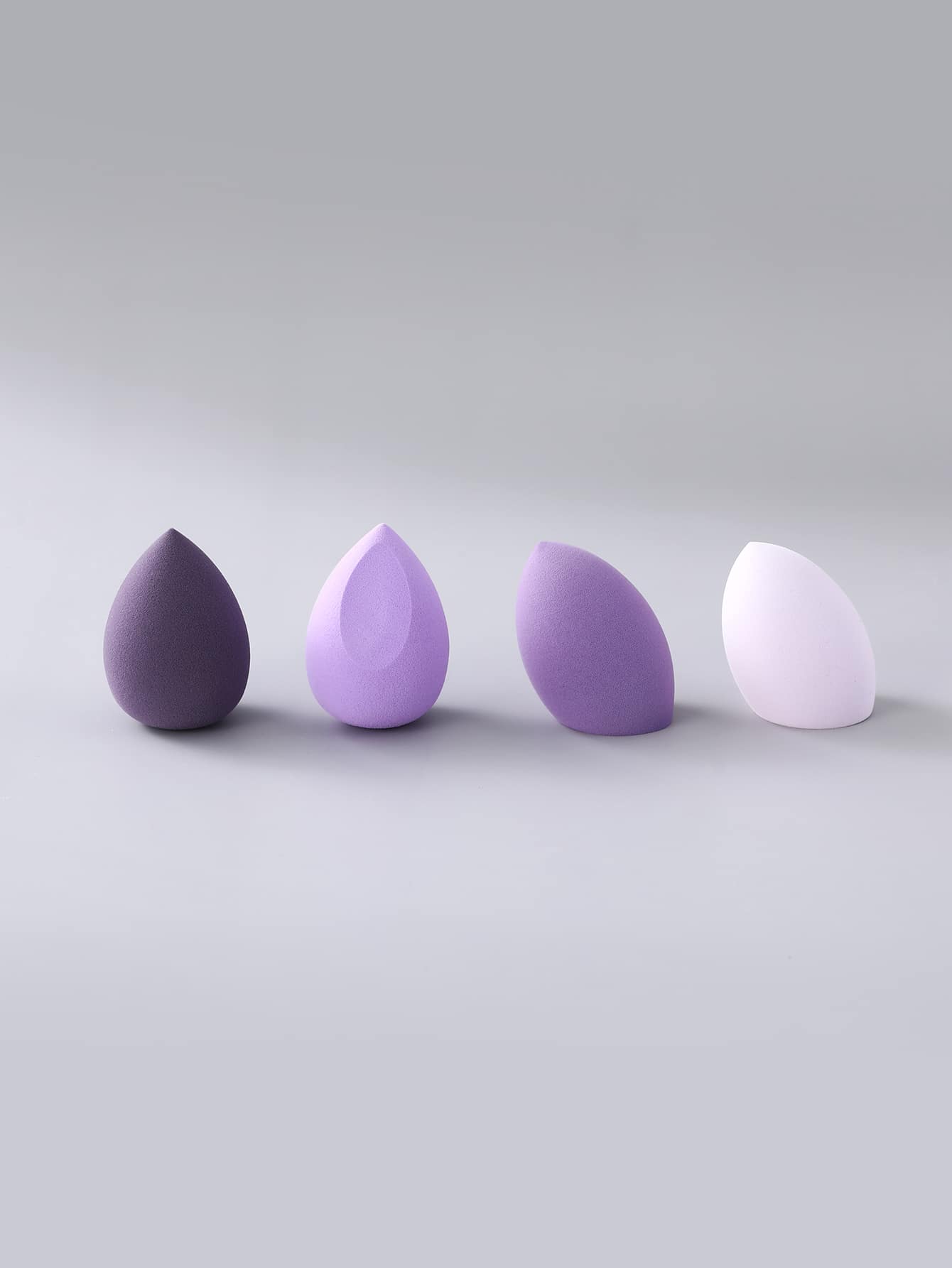 4pcs Makeup Sponge 1pc Storage Box
