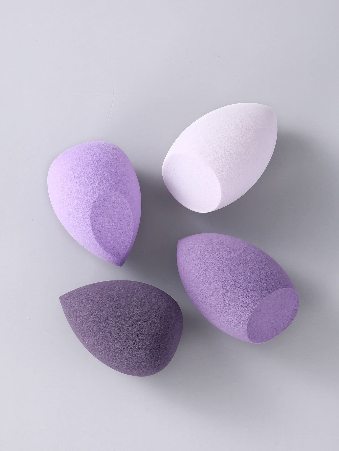 4pcs Makeup Sponge 1pc Storage Box