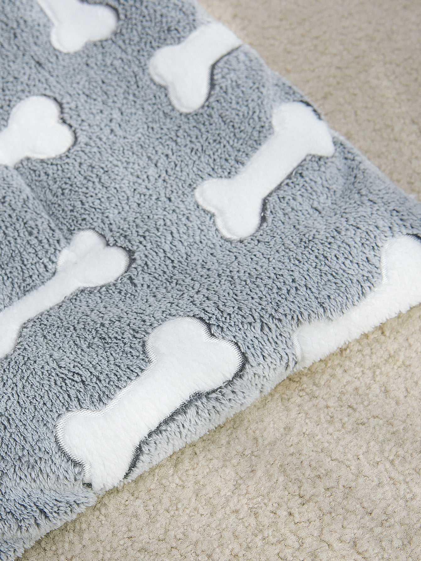 Bone Pattern Pet Crate Mat Pet Bed Mat Thickened Cat And Dog Sleeping Pad Warm Double sided Blanket Kennel