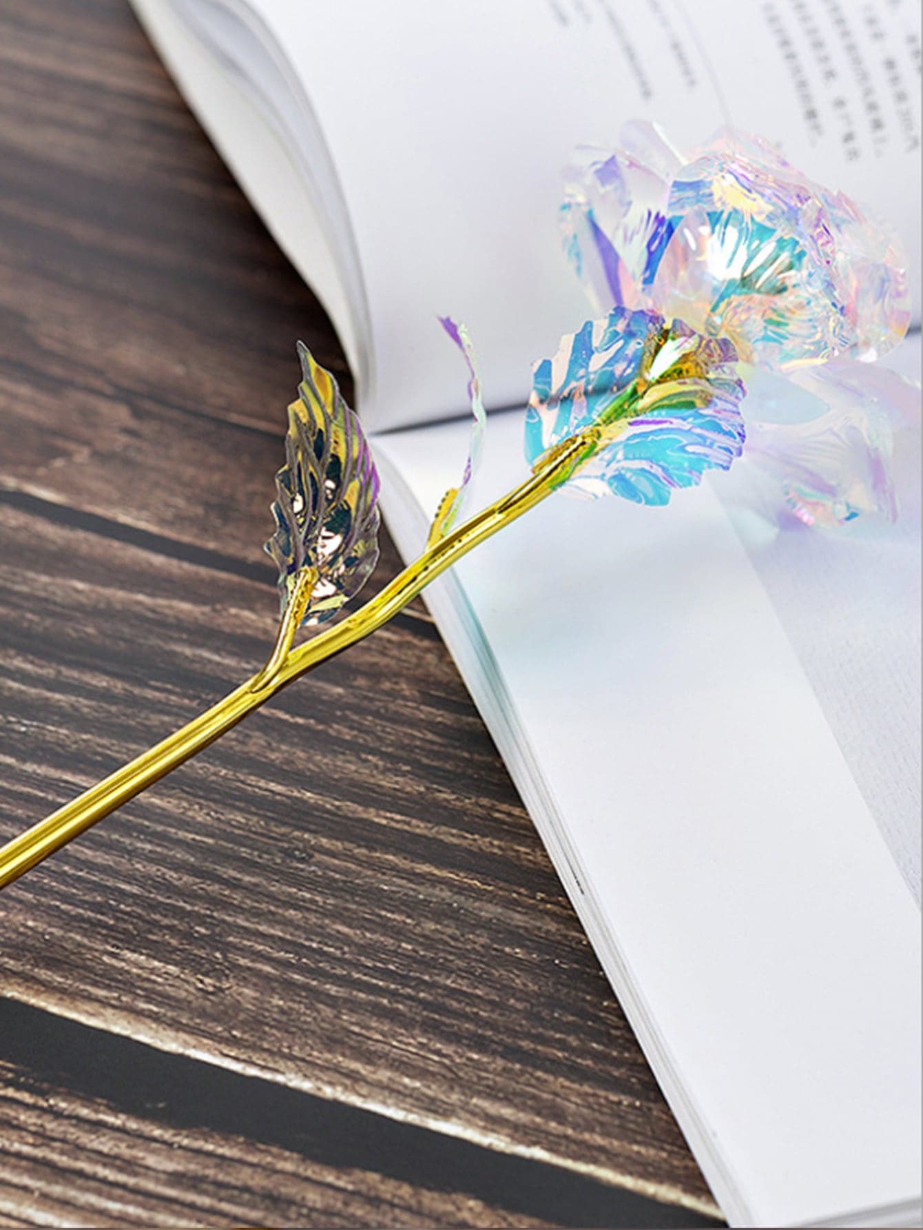 1pc Artificial Rose With Gift Box