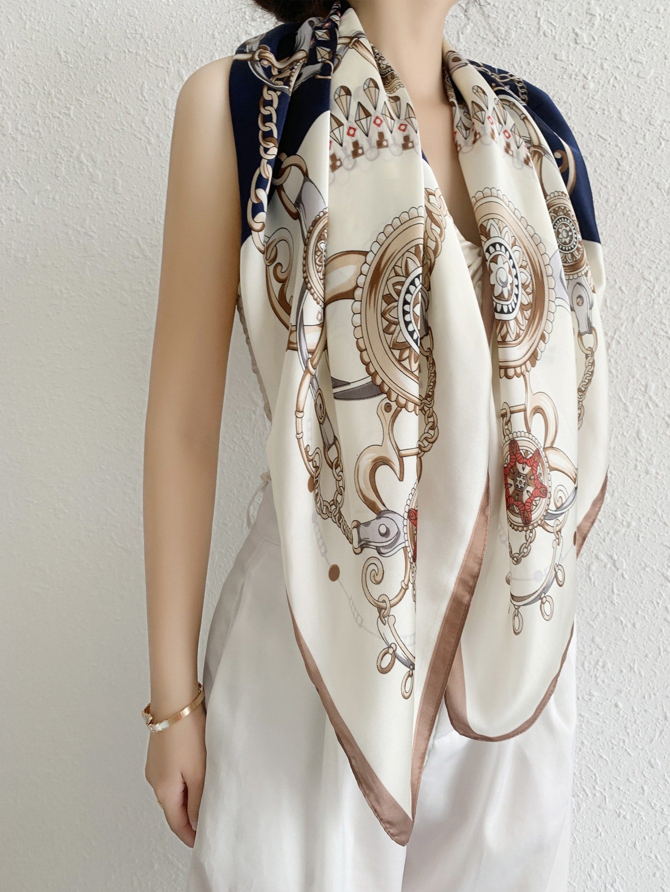 Chain Print Bandana