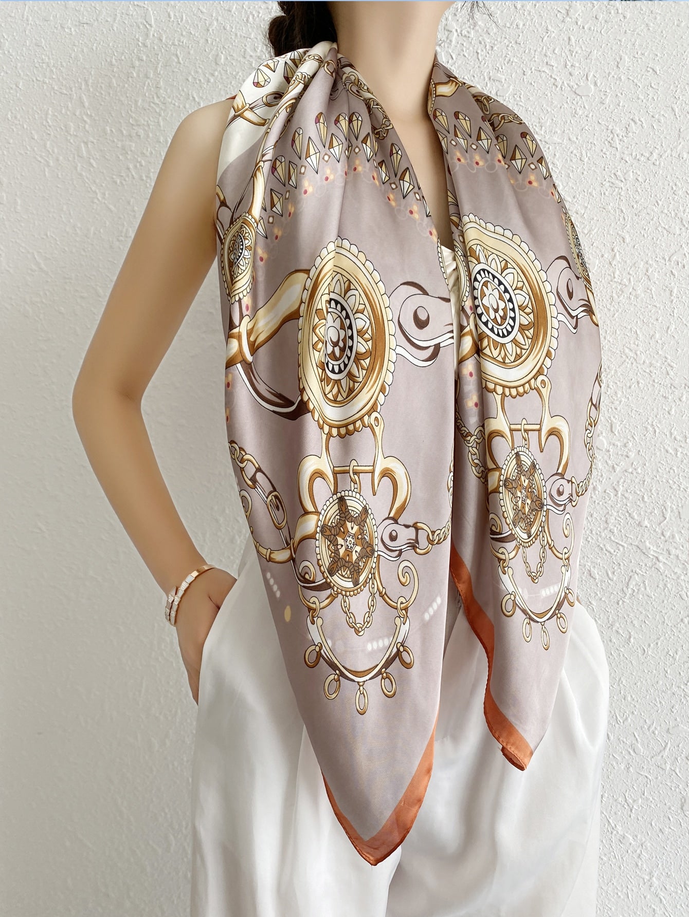 Chain Print Bandana