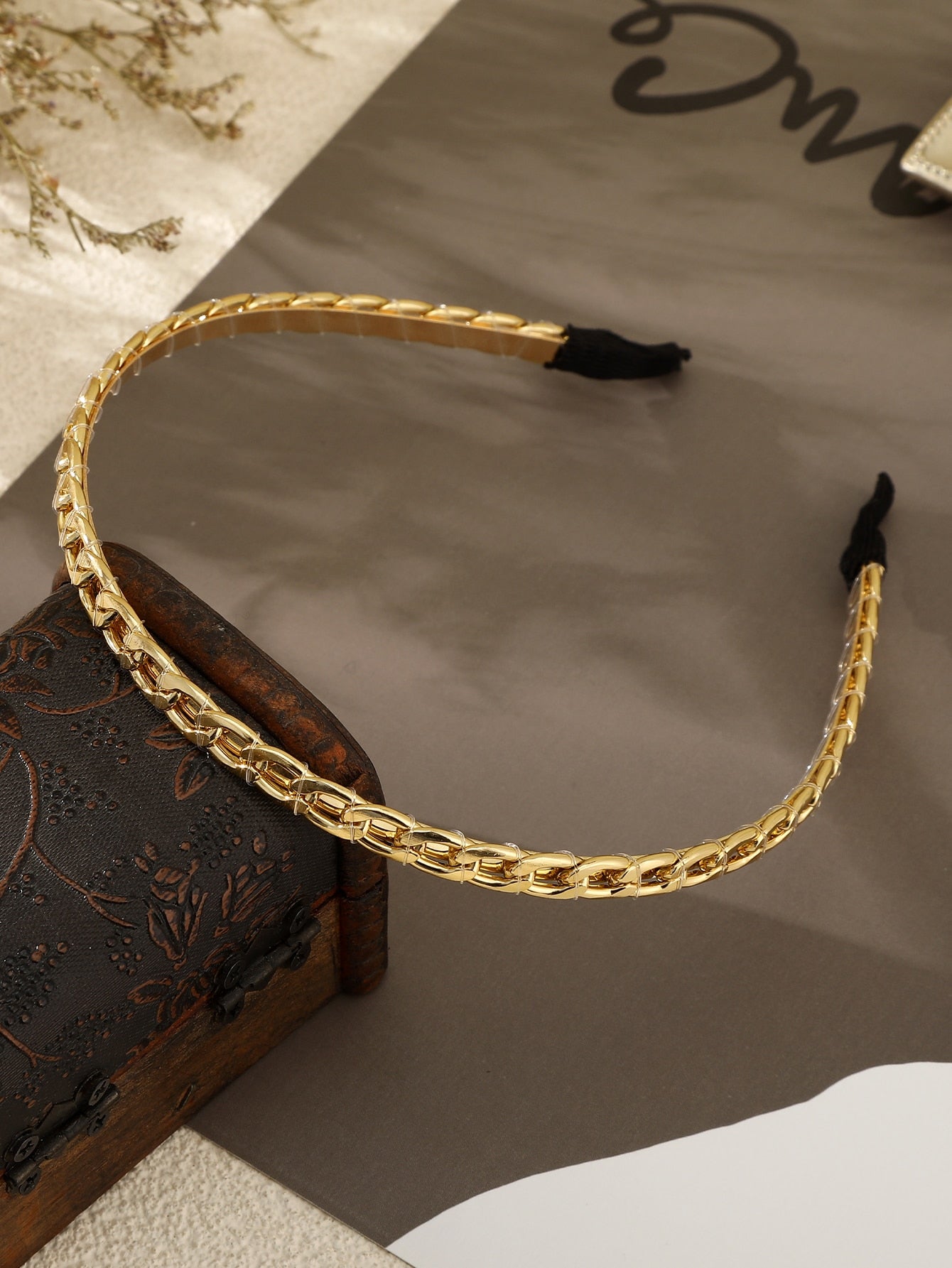 Chain Design Headband