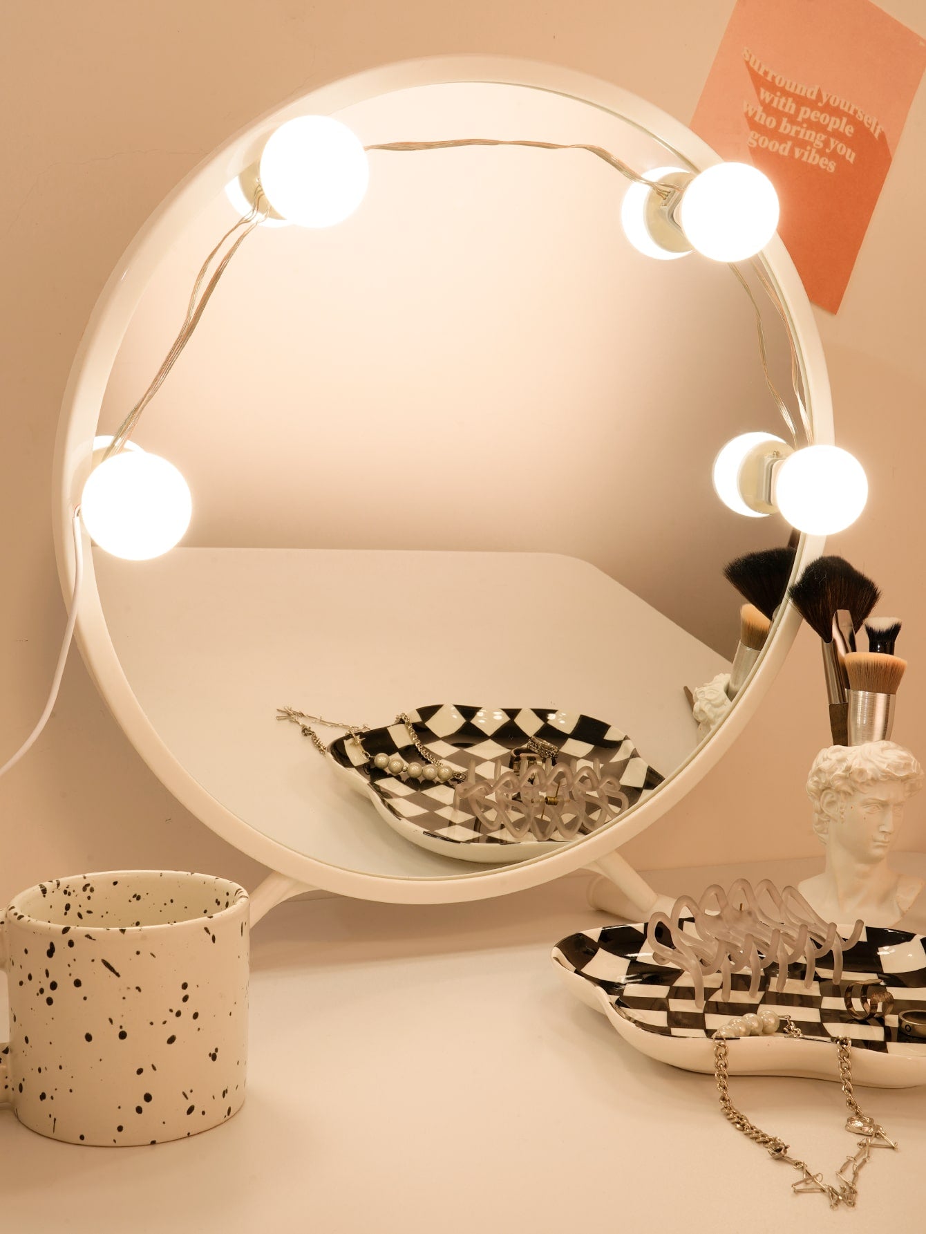 4pcs 3 Color Modes Stepless Dimming Vanity Light