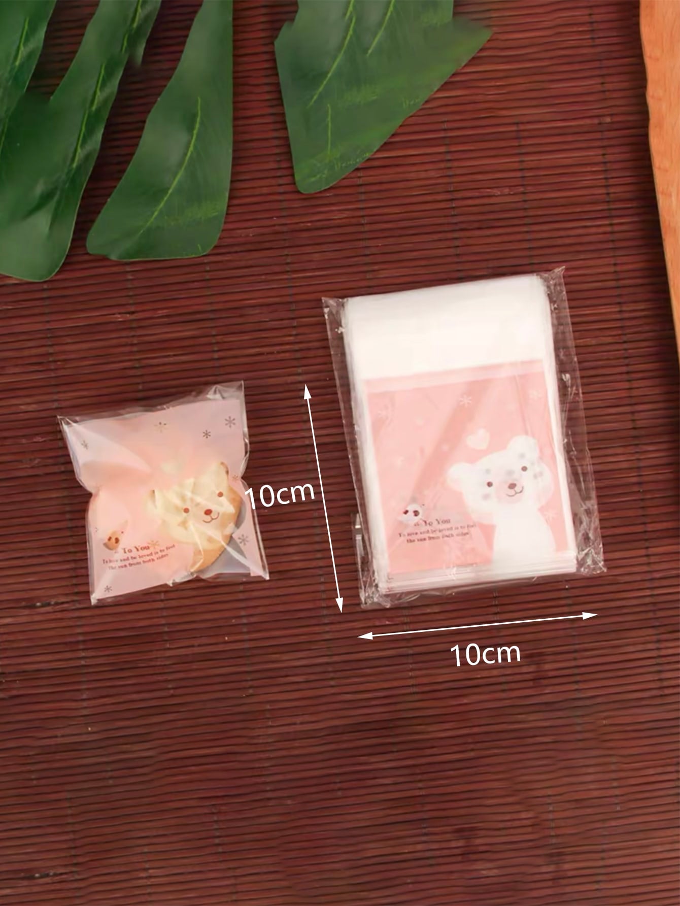 100pcs set Plastic Candy Packaging Bag Cartoon Rabbit Slogan Graphic Candy Packaging Bag For Kitchen