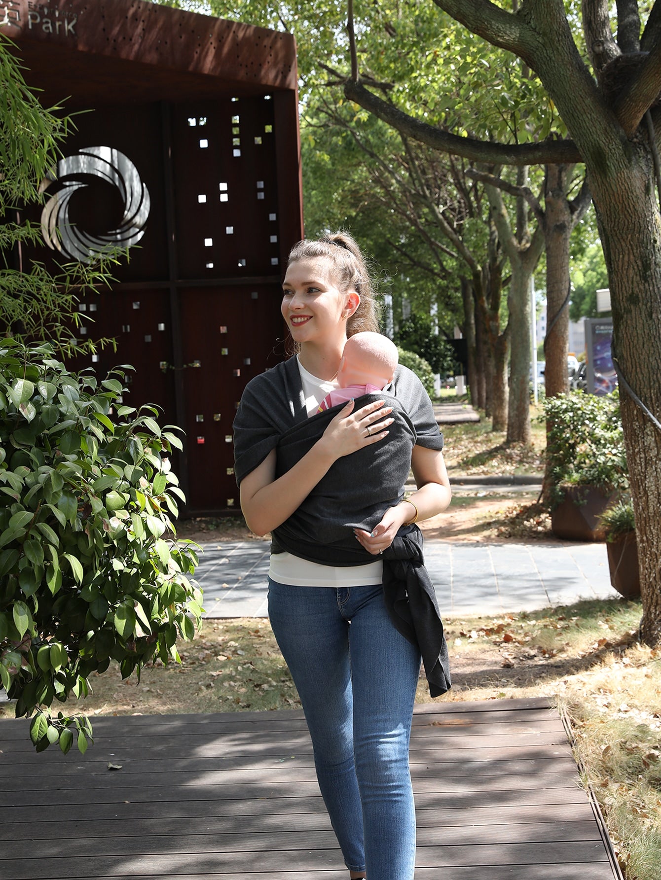Minimalist Baby Carrier