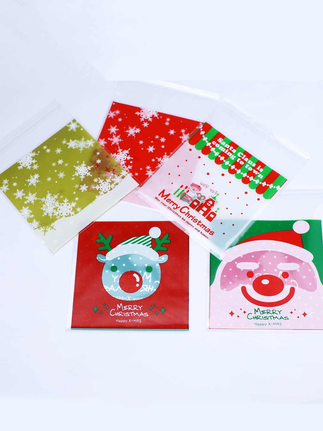 50pcs Christmas Pattern Random Candy Packaging Bag
