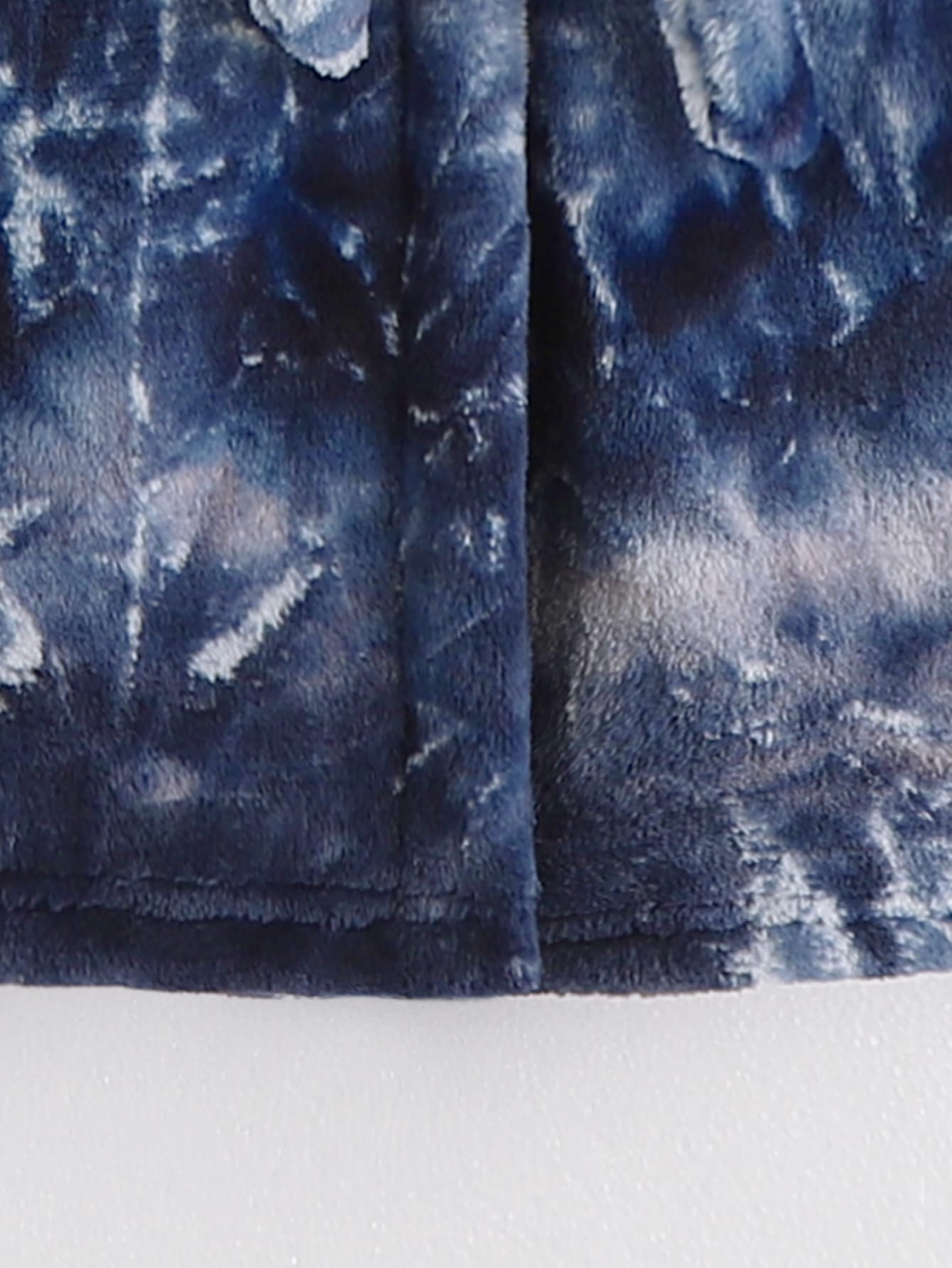 Boys Tie Dye Dual Pocket Hooded Belted Flannel Sleep Robe