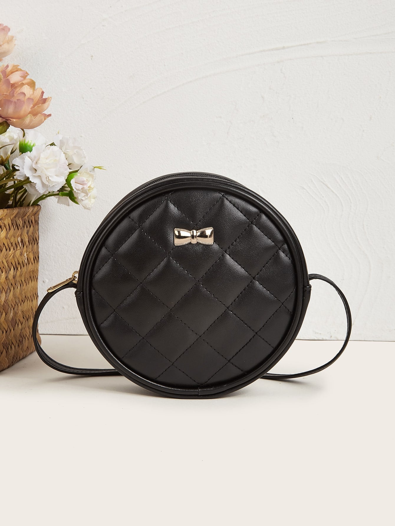 Girls Quilted Bow Decor Circle Bag