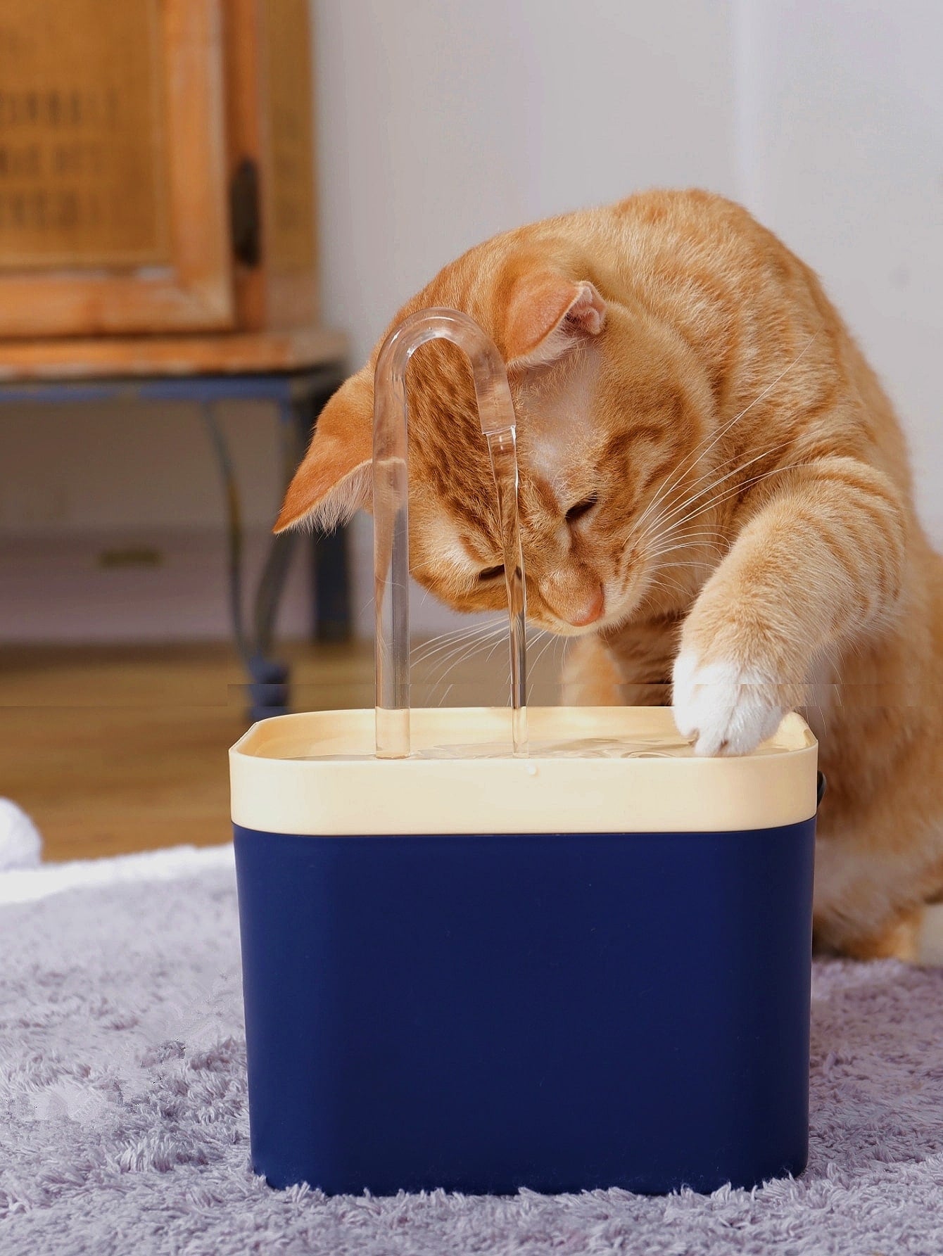 1pc Pet Automatic Waterer