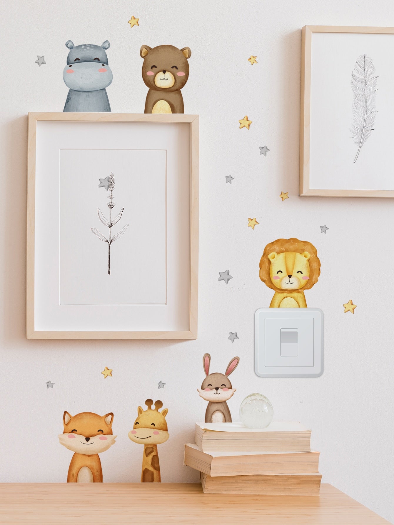 1pc Cartoon Animal Pattern Switch Outlet Wall Sticker