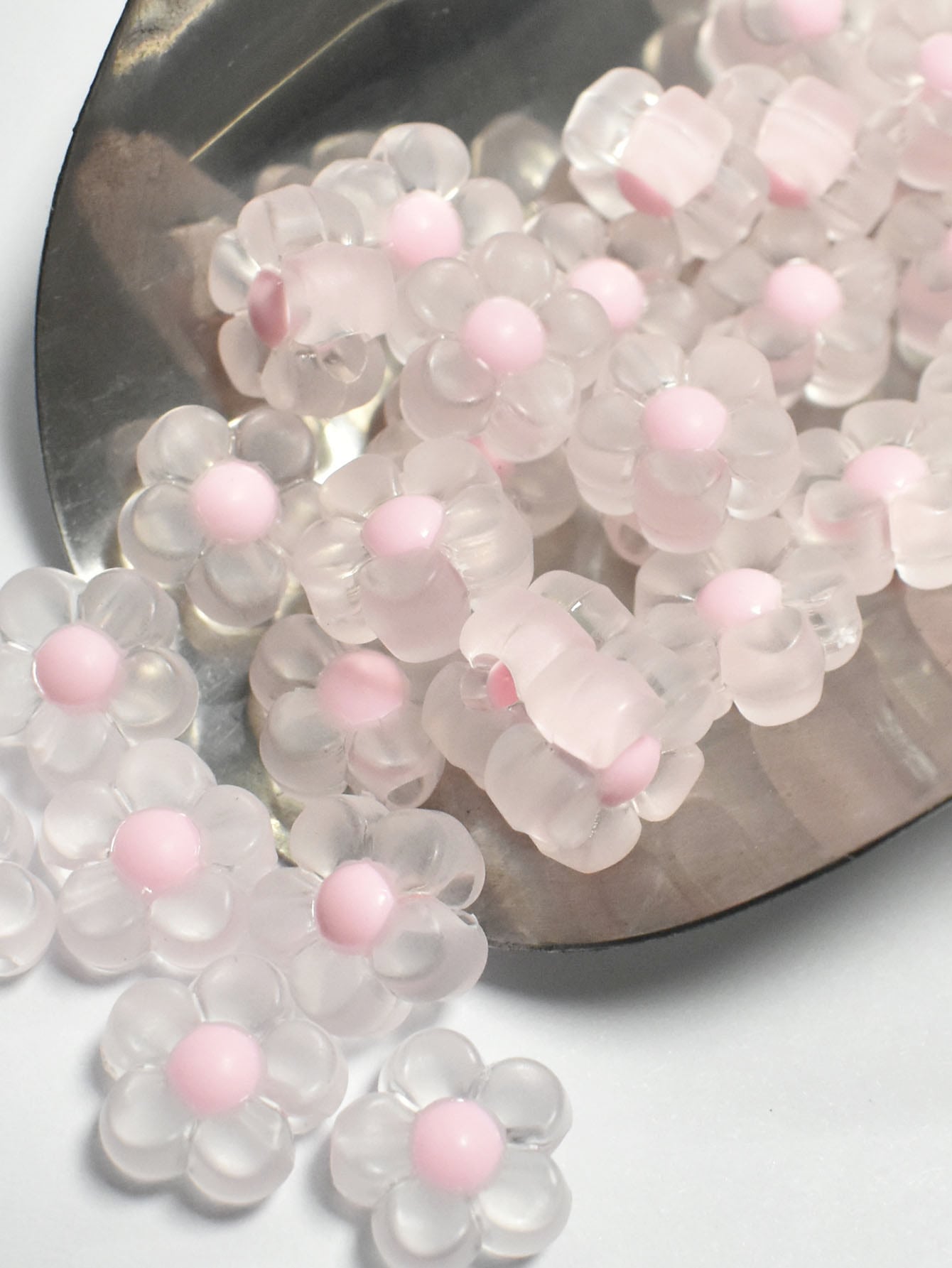 1box Heart Shaped DIY Bead 1box Elastic String