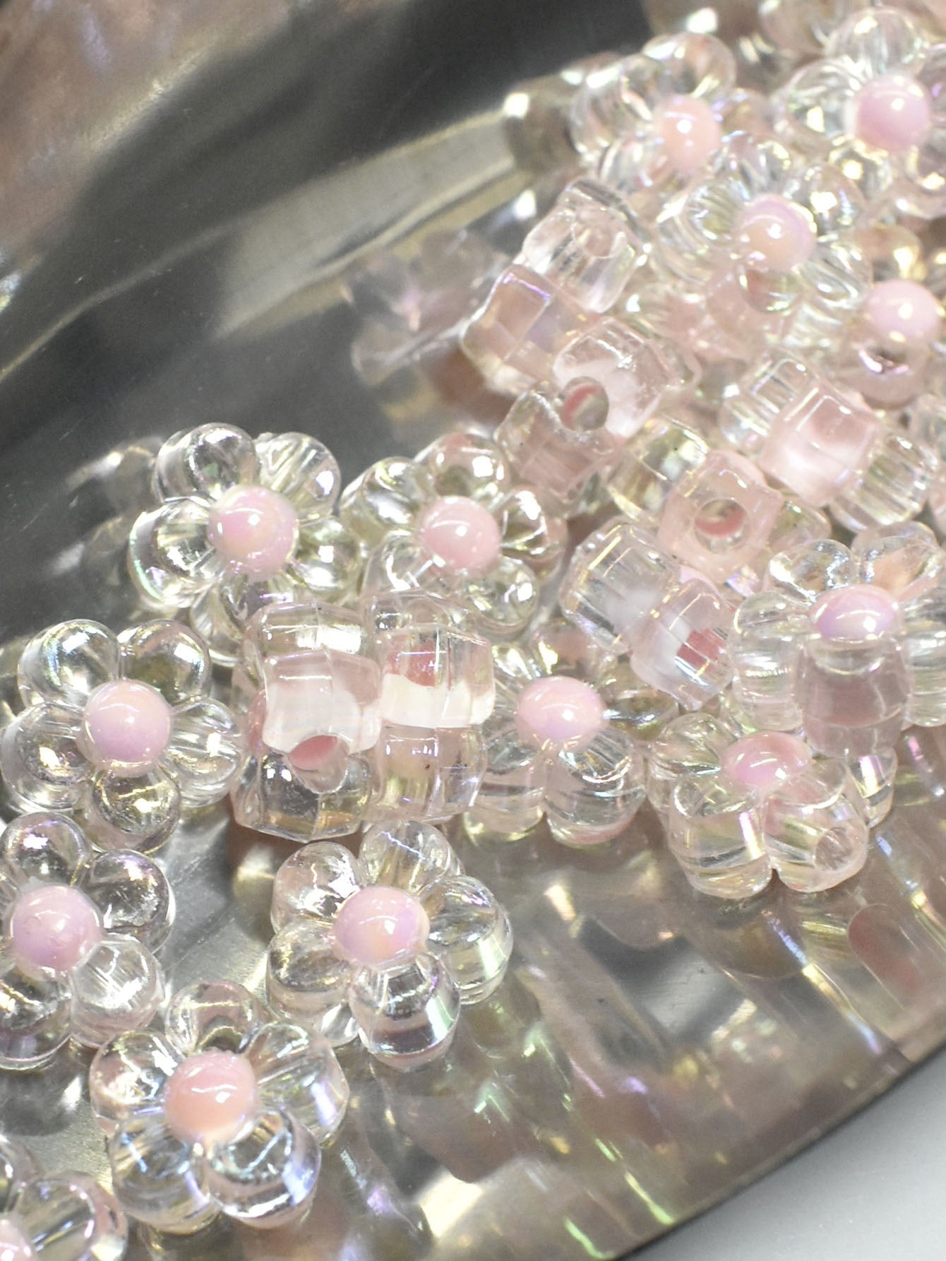 1box Heart Shaped DIY Bead 1box Elastic String