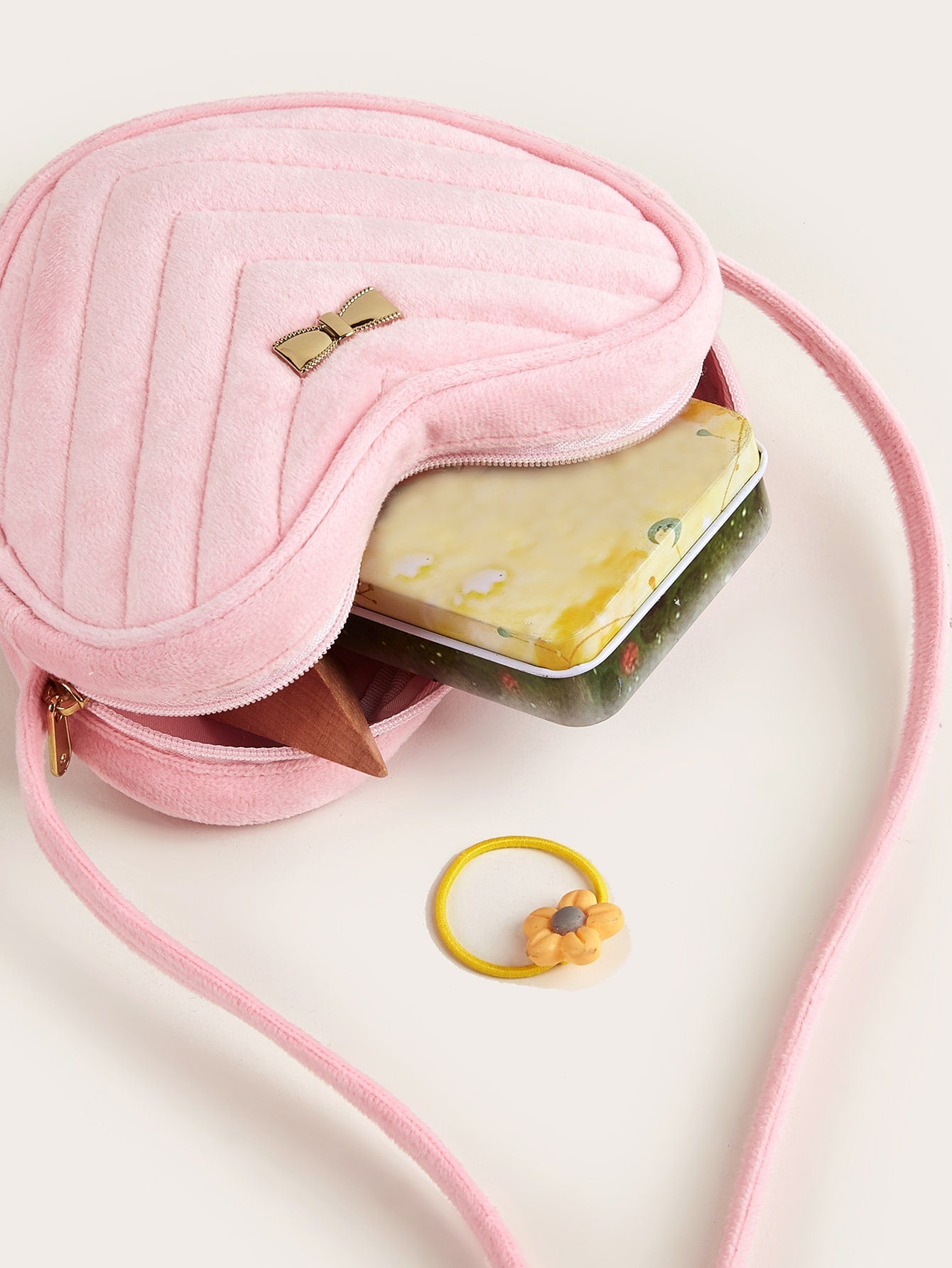 Girls Chevron Heart Design Novelty Bag