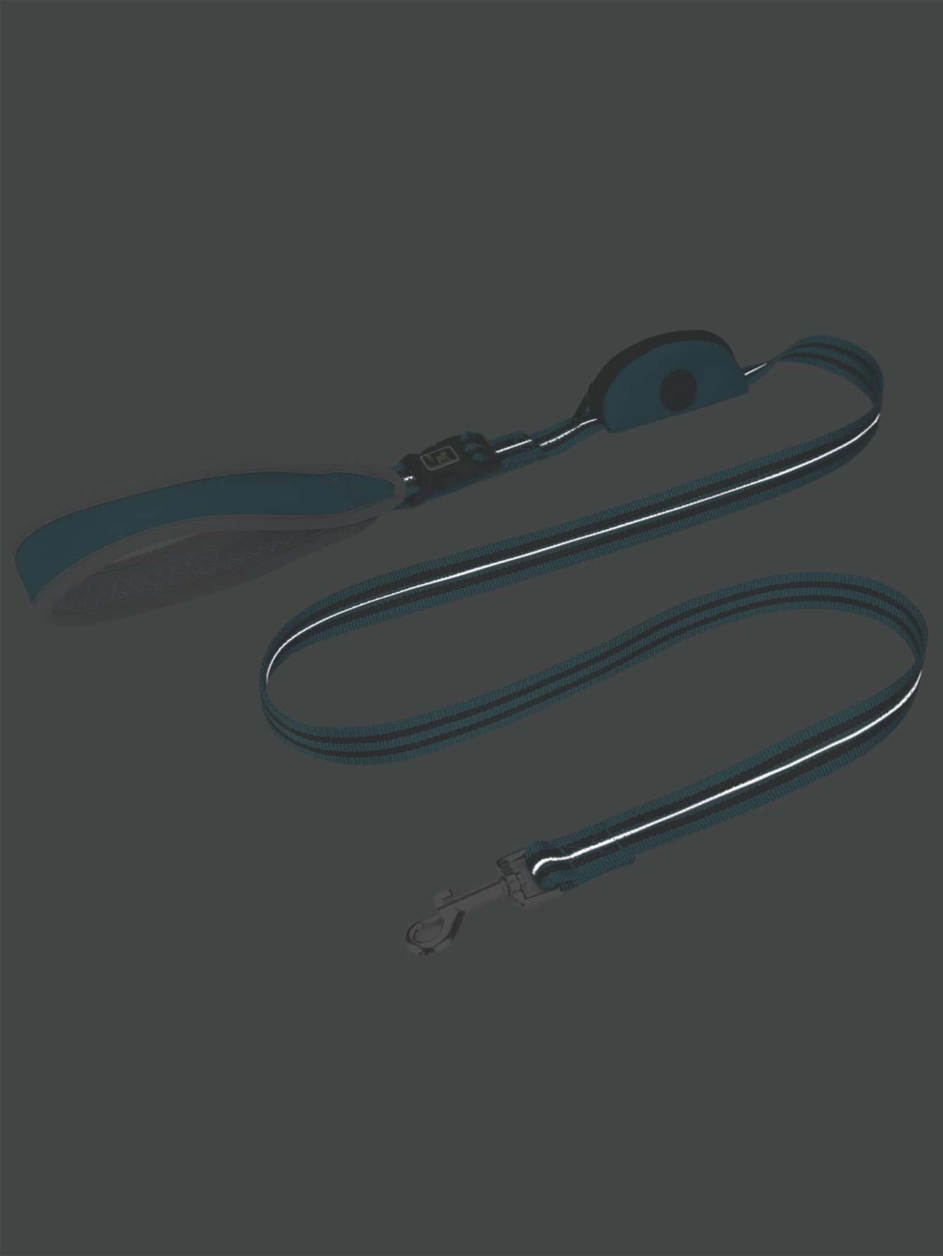 1pc Two Tone Pet Leash With Poopbag Dispenser 1roll Poopbag