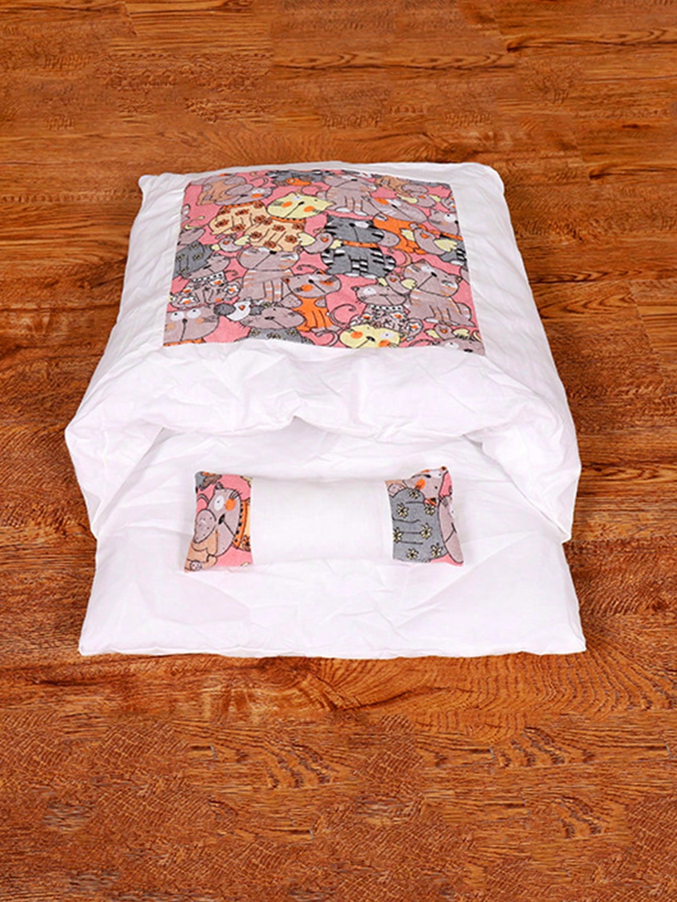 1pc Cat Sleeping Bag Pet House, Half-closed Design, Winter, Suitable For Cats And Dogs Of Various Sizes, Removable And Washable