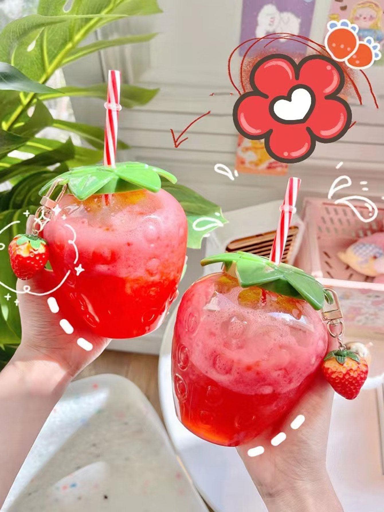 1pc Strawberry Design Water Bottle