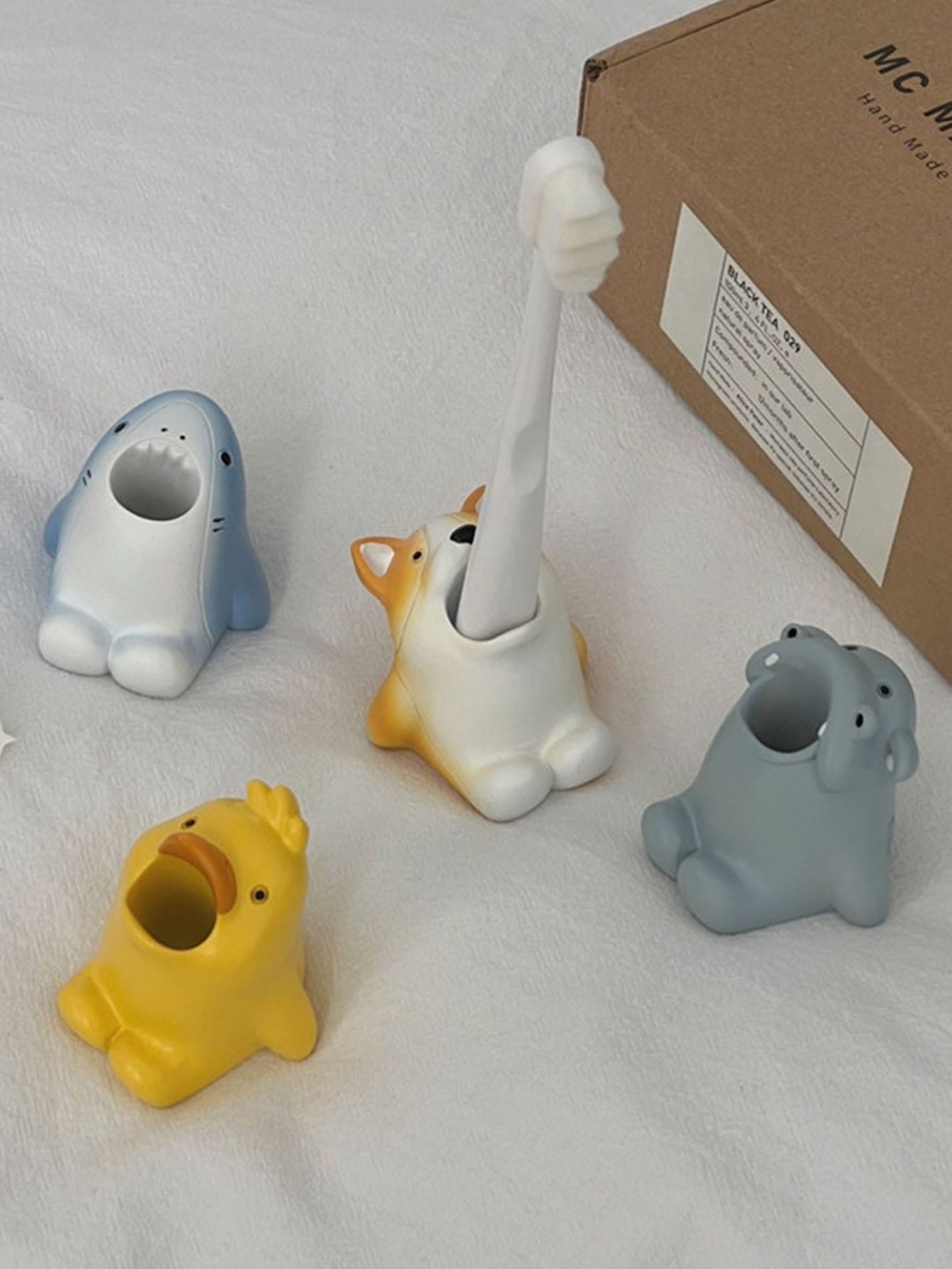 1pc Creative Cartoon Animal Toothbrush Holder, Adorable Storage Rack, Multiple Colors