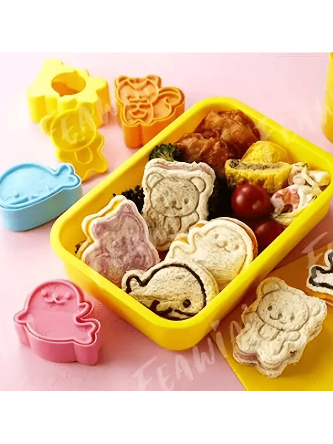 5pcs Sandwich Cutter, Sandwich Cutter And Sealer, Mini Cartoon Bear, Squirrel Dolphin, Fur Seal Bread Cutter, Sandwich Cutter, Bento Box, Kitchen Stuff Clearance Kitchen Accessories