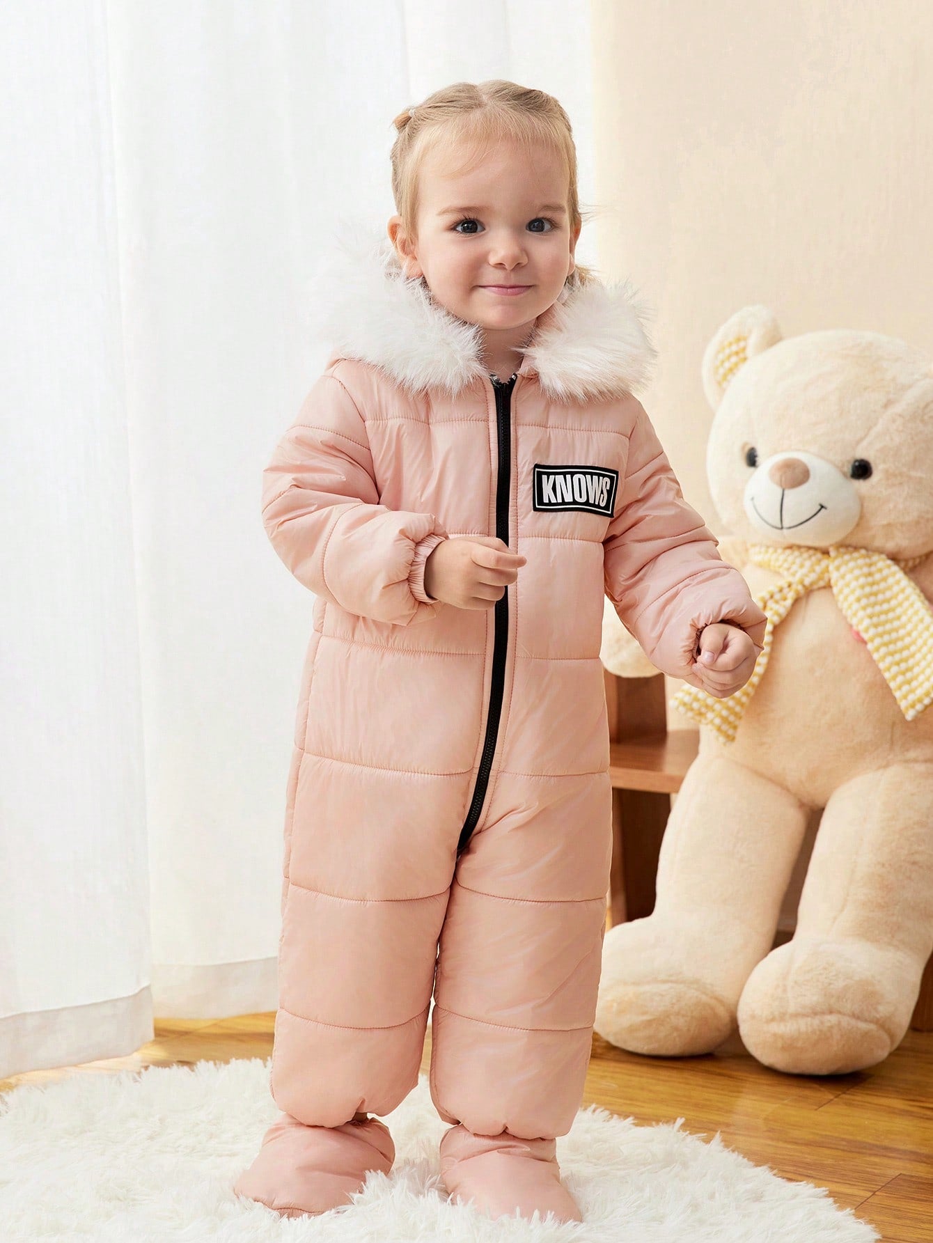 Newborn Baby Girl Hooded Romper, Pink Long Sleeve Fleece-Lined Romper With Letter Print, Suitable For Outdoor, Skiing And Other Occasions
