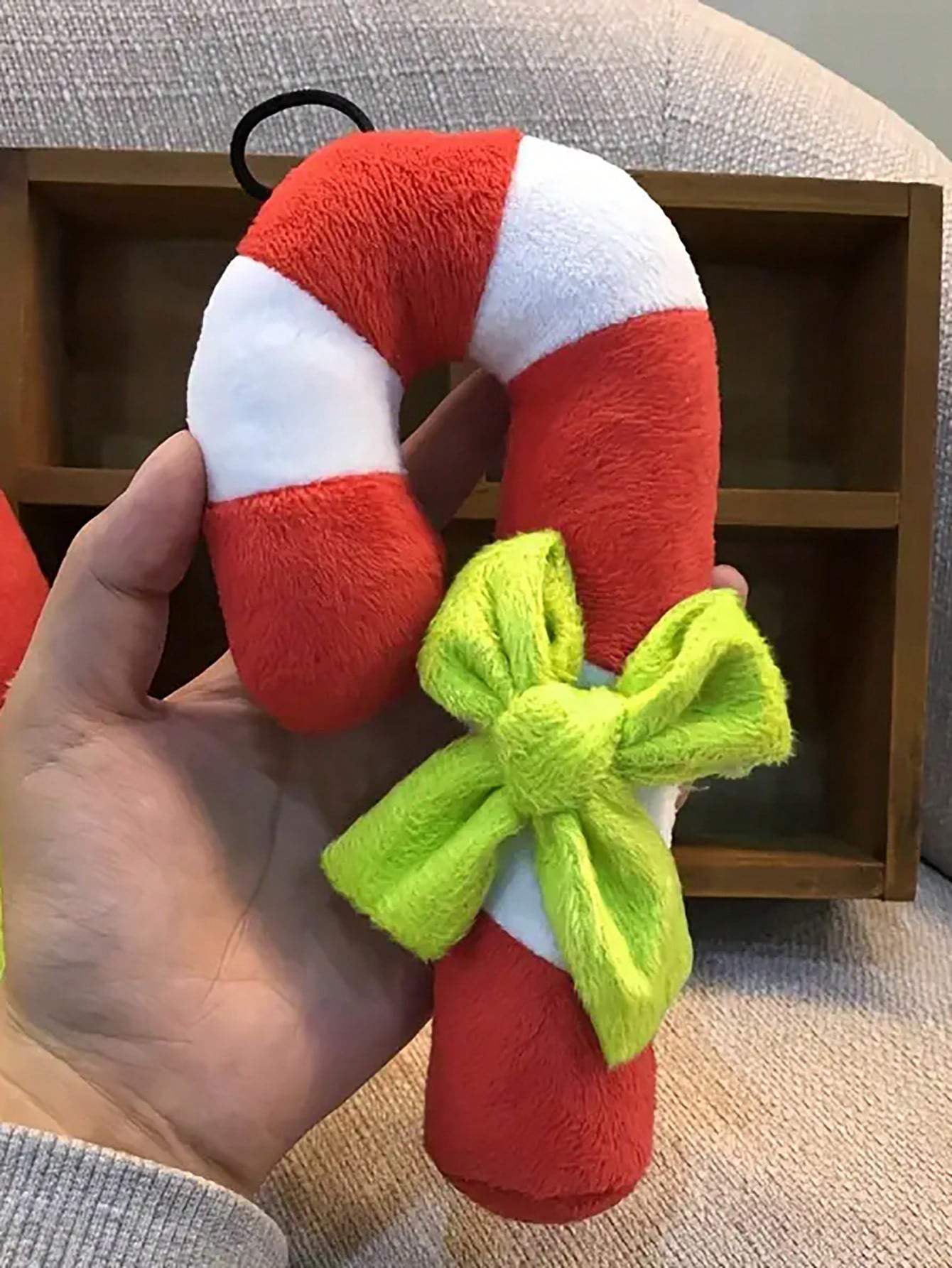 1pcs Christmas Treat For Your Furry Friend: Pet Dog Sounding Toy Candy Cane Teething Bite-Resistant Toy