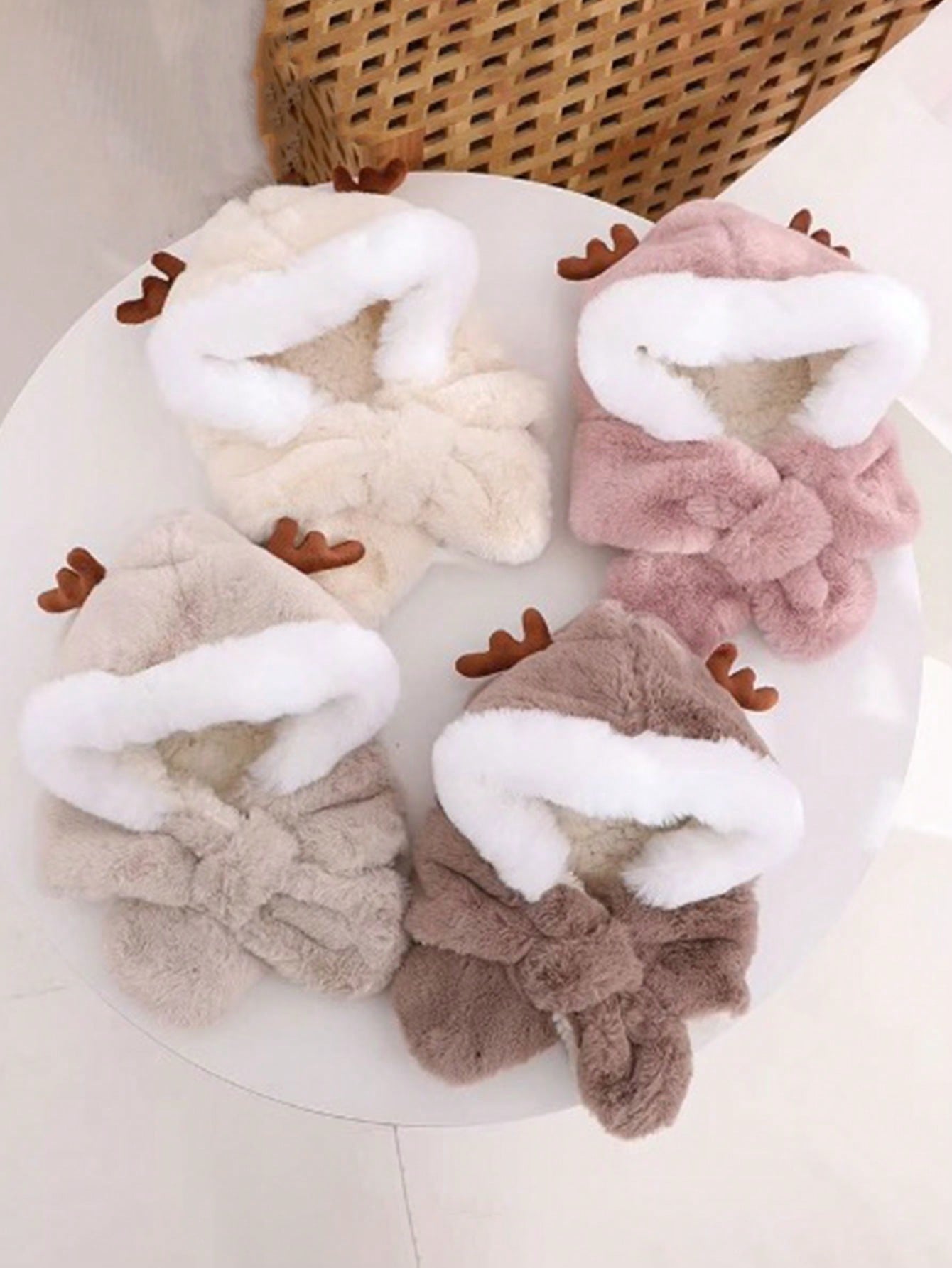 New Winter Deer Antler Hat, Cute Deer Antler Design, Hat And Scarf Integrated Set, Suitable For Autumn & Winter Everyday Wear, Deer Antlers Are Popular In Halloween And Christmas, Thickened And Warm Infant Hat, Windproof Fuzzy Hat For Boys And Girls
