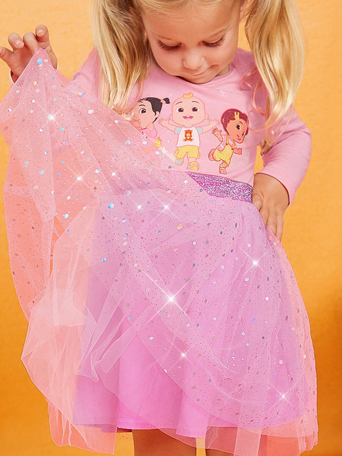 CoComelon X  Young Girl Cartoon Best Friend Print Gradient Mesh Adorable Sweet Pink Long Sleeve Dress,Vacation Party Casual A-Line Dress, Suitable For Birthday Gift, Party, Banquet, Christmas Party, Casual Daily Life, Stage Show