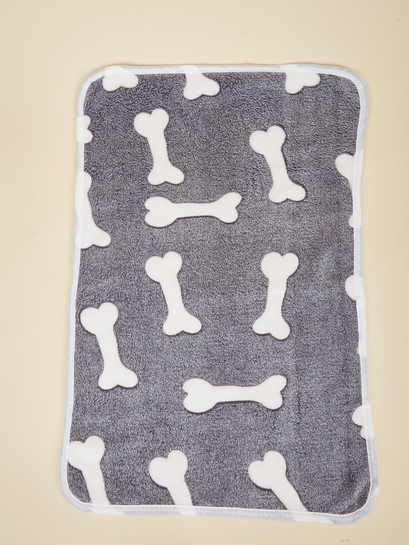 Bone Pattern Plush Dog Blanket Flat Fluffy Sleeping Mat Washable Warmer Bone Print Beds For Small Medium And Large Dogs