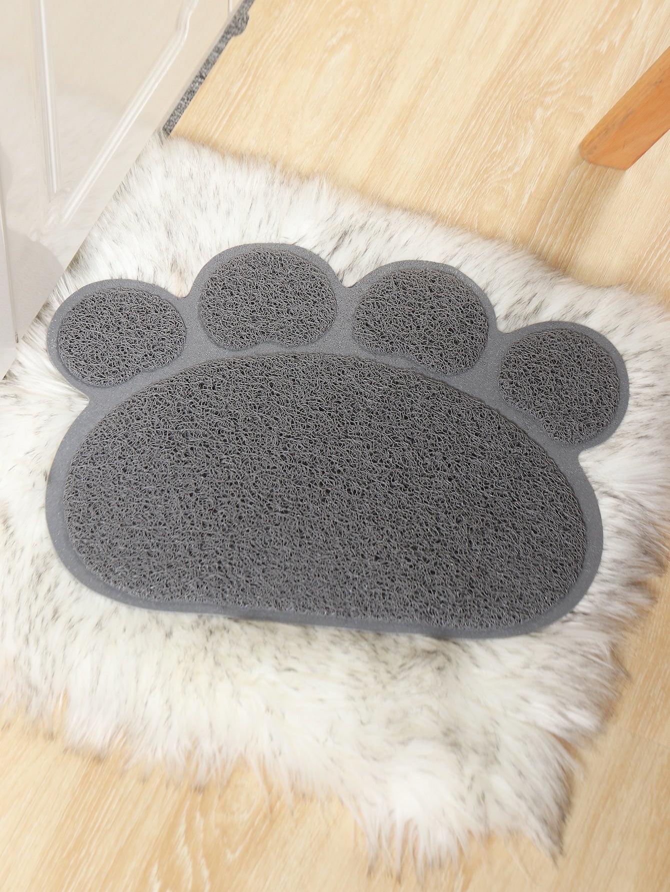 Paw Shaped Cat Litter Mat