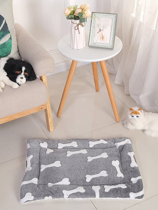 Bone Pattern Pet Crate Mat Pet Bed Mat Thickened Cat And Dog Sleeping Pad Warm Double sided Blanket Kennel