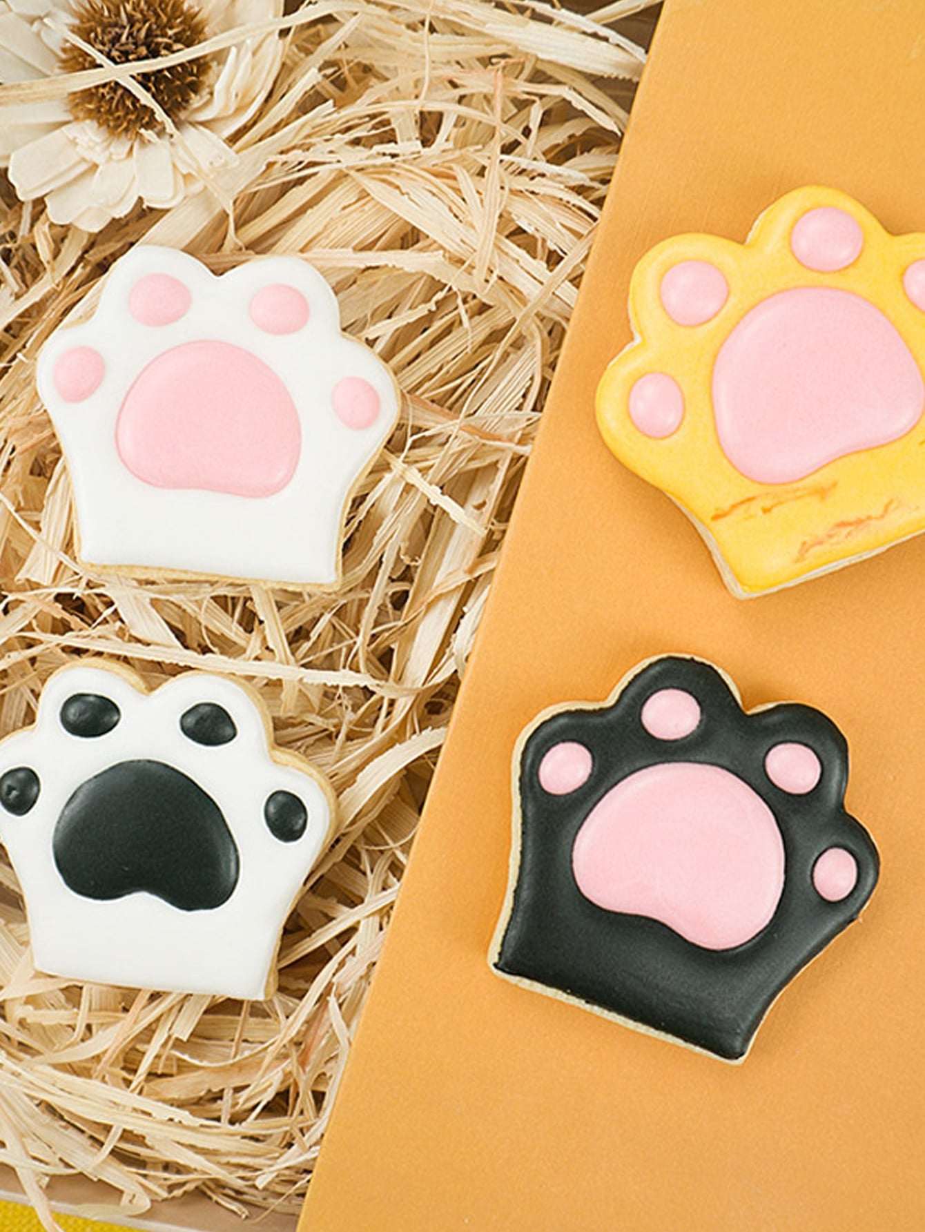 1pc Cat Paw Shaped Biscuit Mold