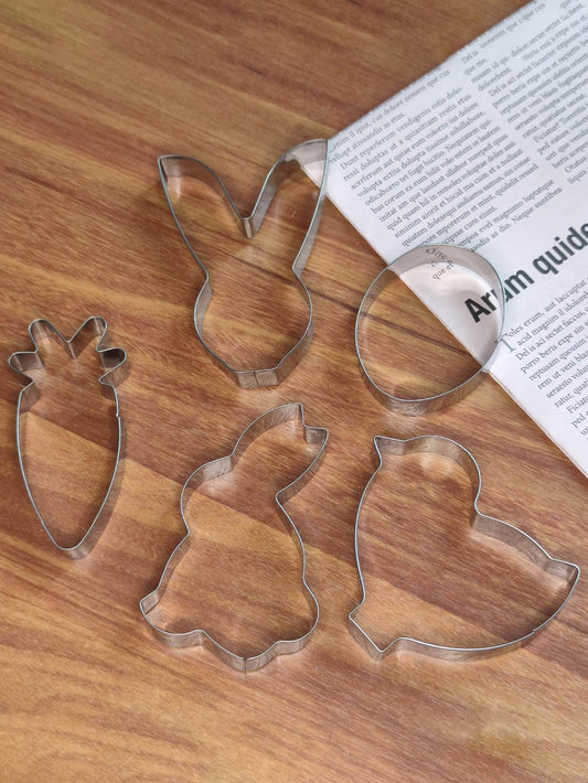 5pcs Easter Mixed Pattern Stainless Steel Cookie Mold Cartoon Biscuit Cutter For Party Baking