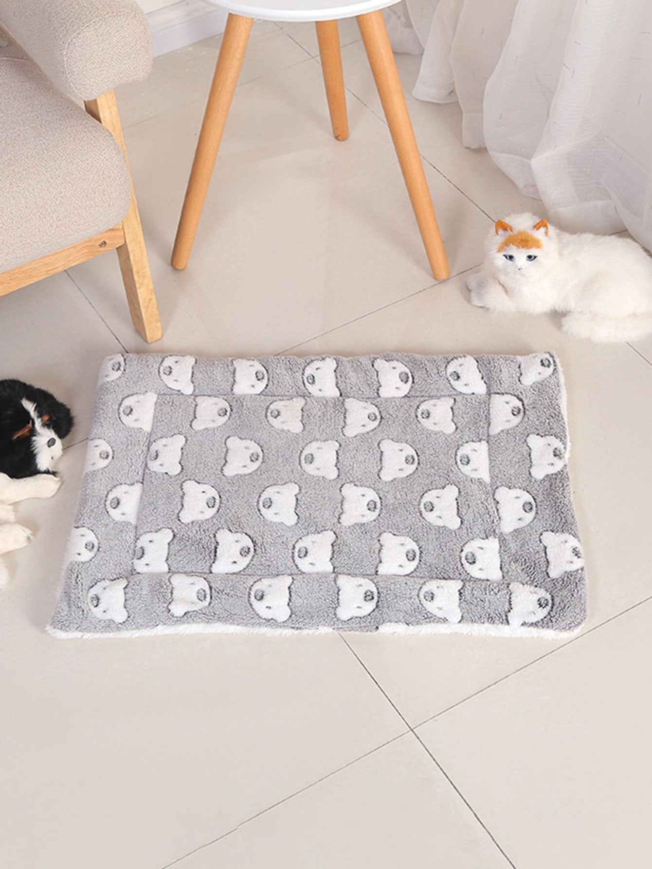 Bone Pattern Pet Crate Mat Pet Bed Mat Thickened Cat And Dog Sleeping Pad Warm Double sided Blanket Kennel