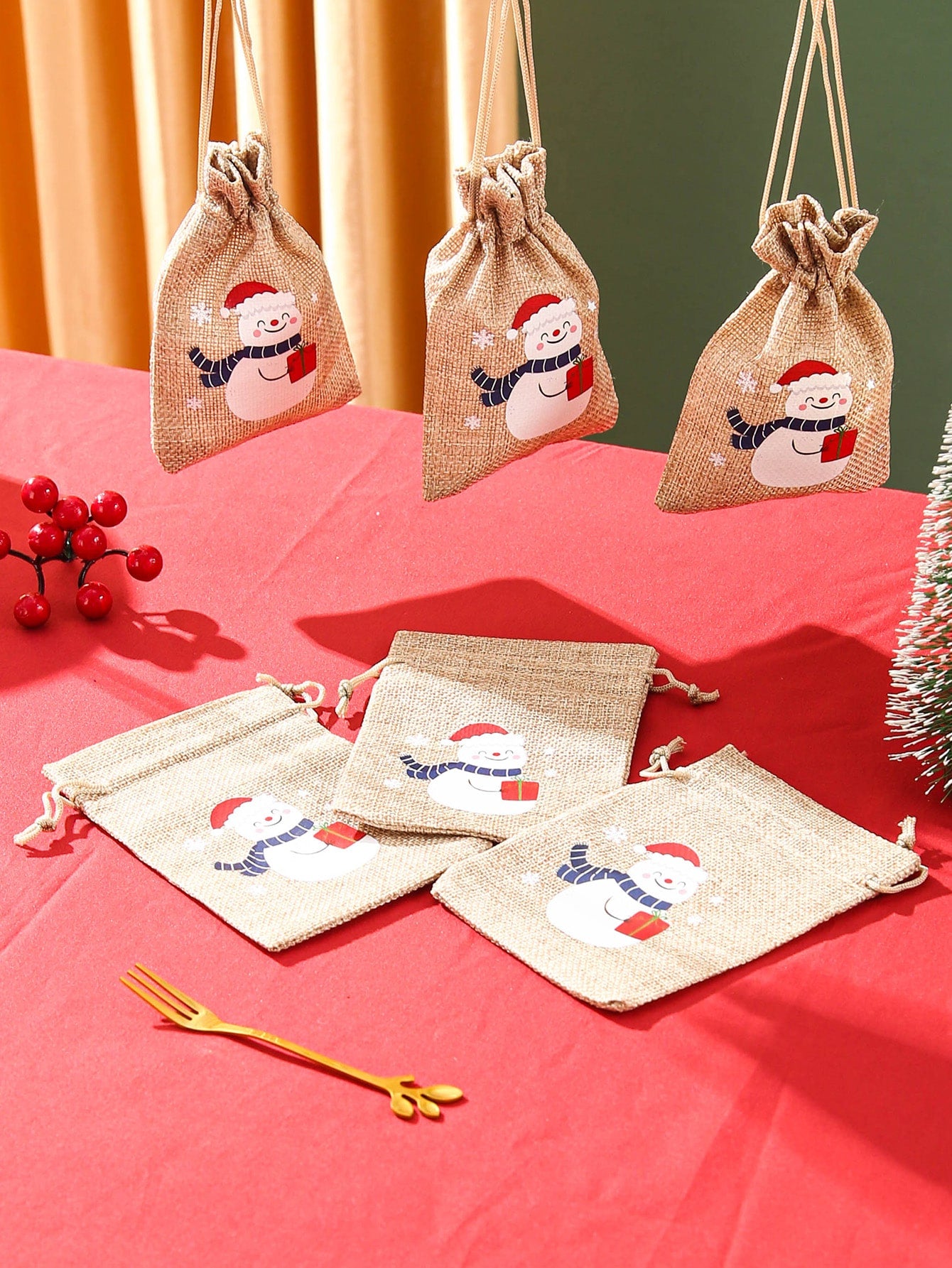4pcs Christmas Snowman Pattern Drawstring Packaging Bag