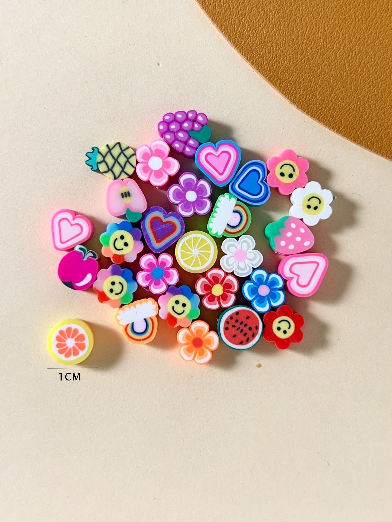 100pcs Random Flower Star Shaped DIY Bead