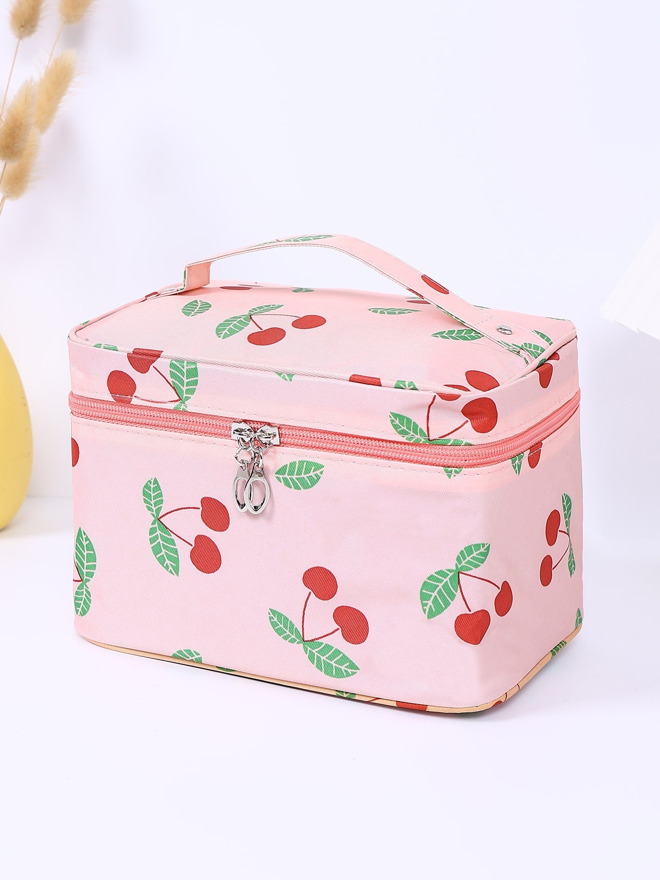 Cherry Pattern Lunch Bag