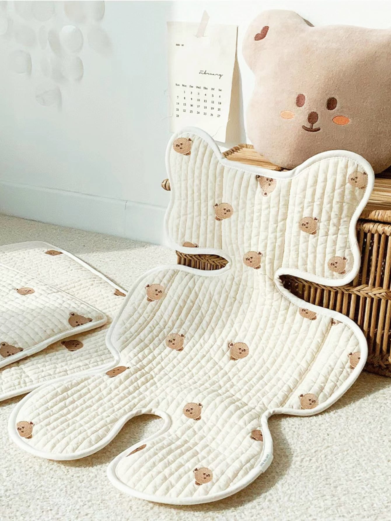 1pc Baby Bear Print Seat Liner