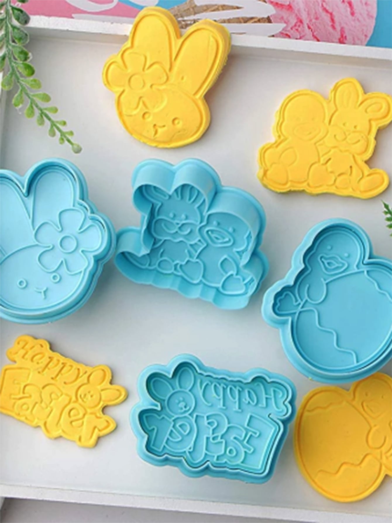 4pcs Easter Cookie Mold